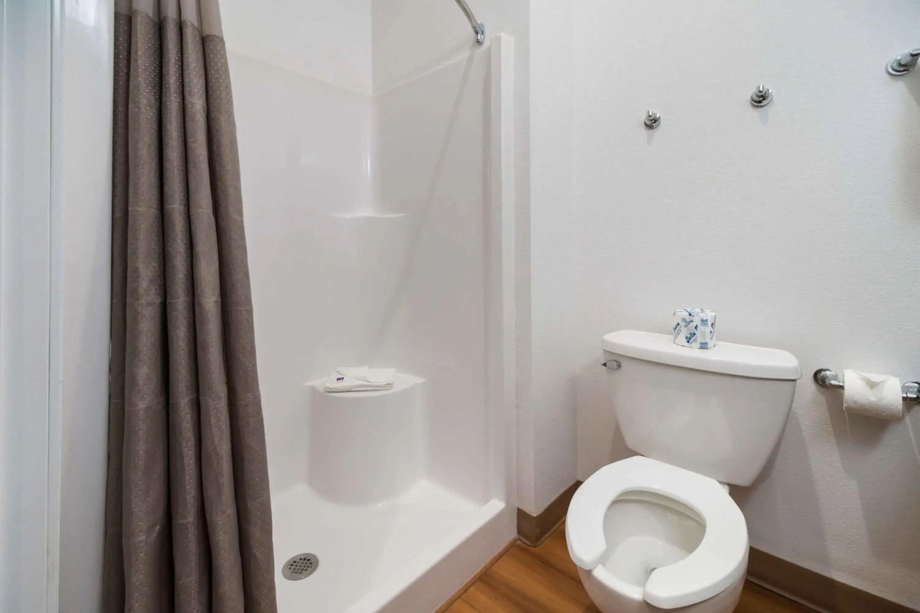 Bathroom in Motel 6-Corpus Christi, TX Bathroom in Motel 6-Corpus Christi, TX