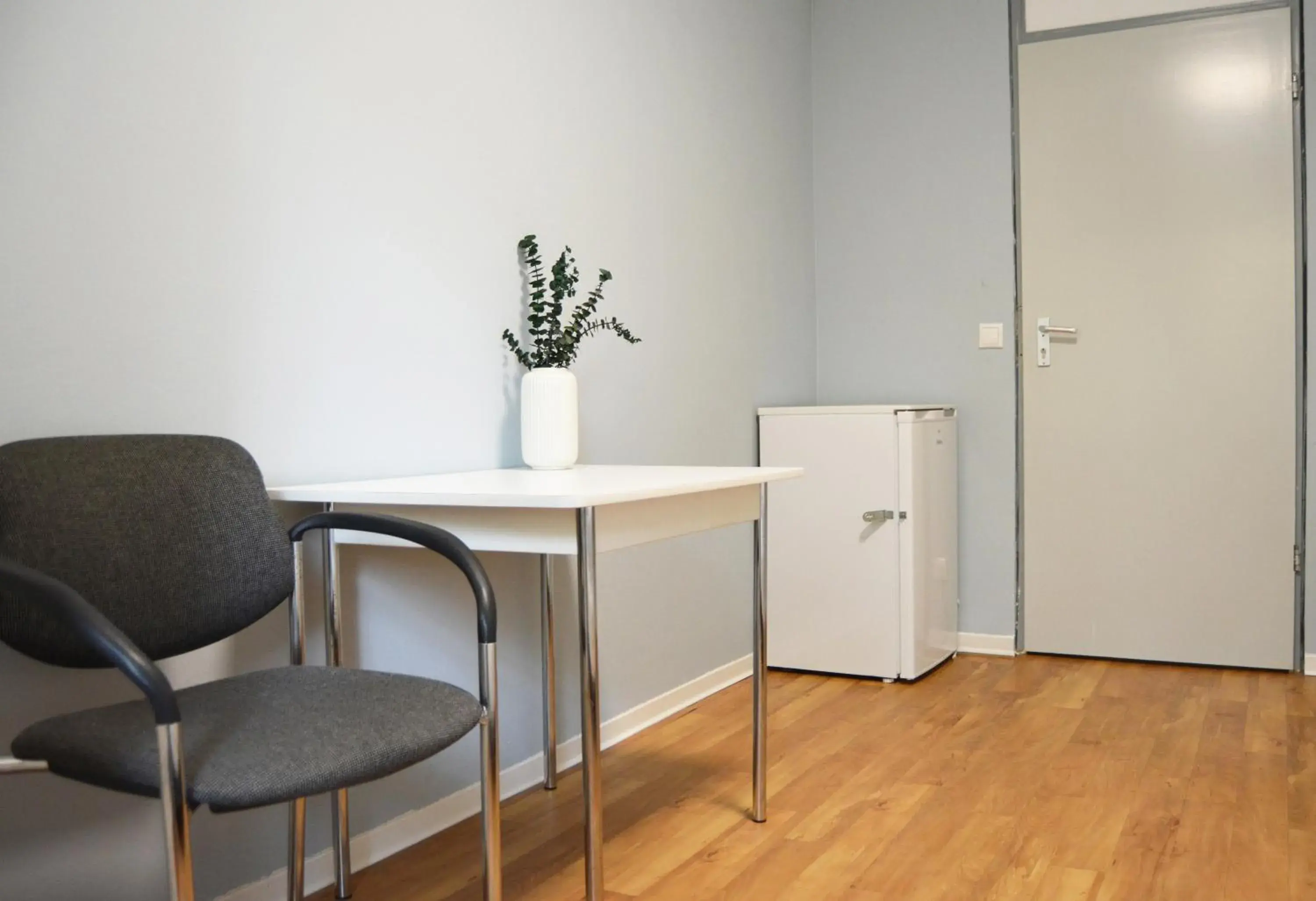 Twin Room with Shared Bathroom in 1, 2, sleep Hostel Nürnberg Messe Twin Room with Shared Bathroom in 1, 2, sleep Hostel Nürnberg Messe