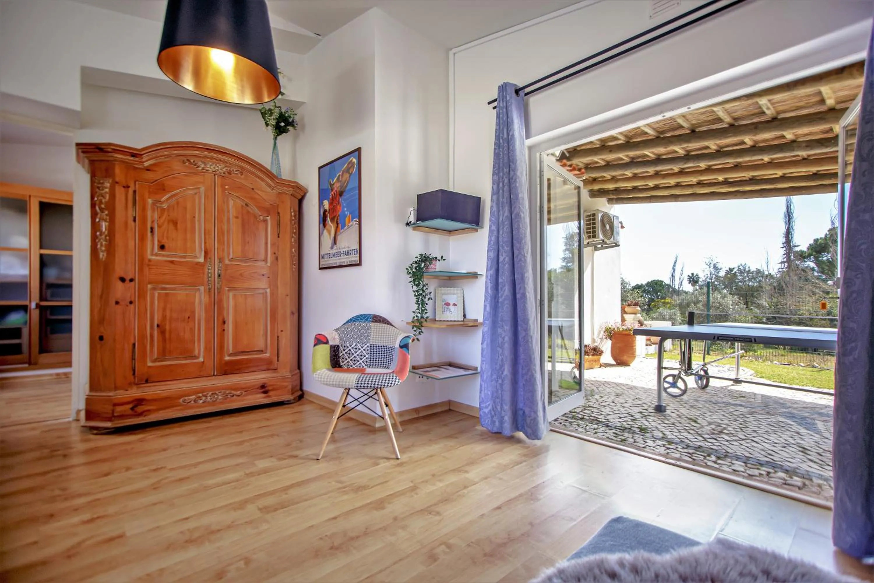 villa yvonne,private pool,private parking 1,7 km from the beach