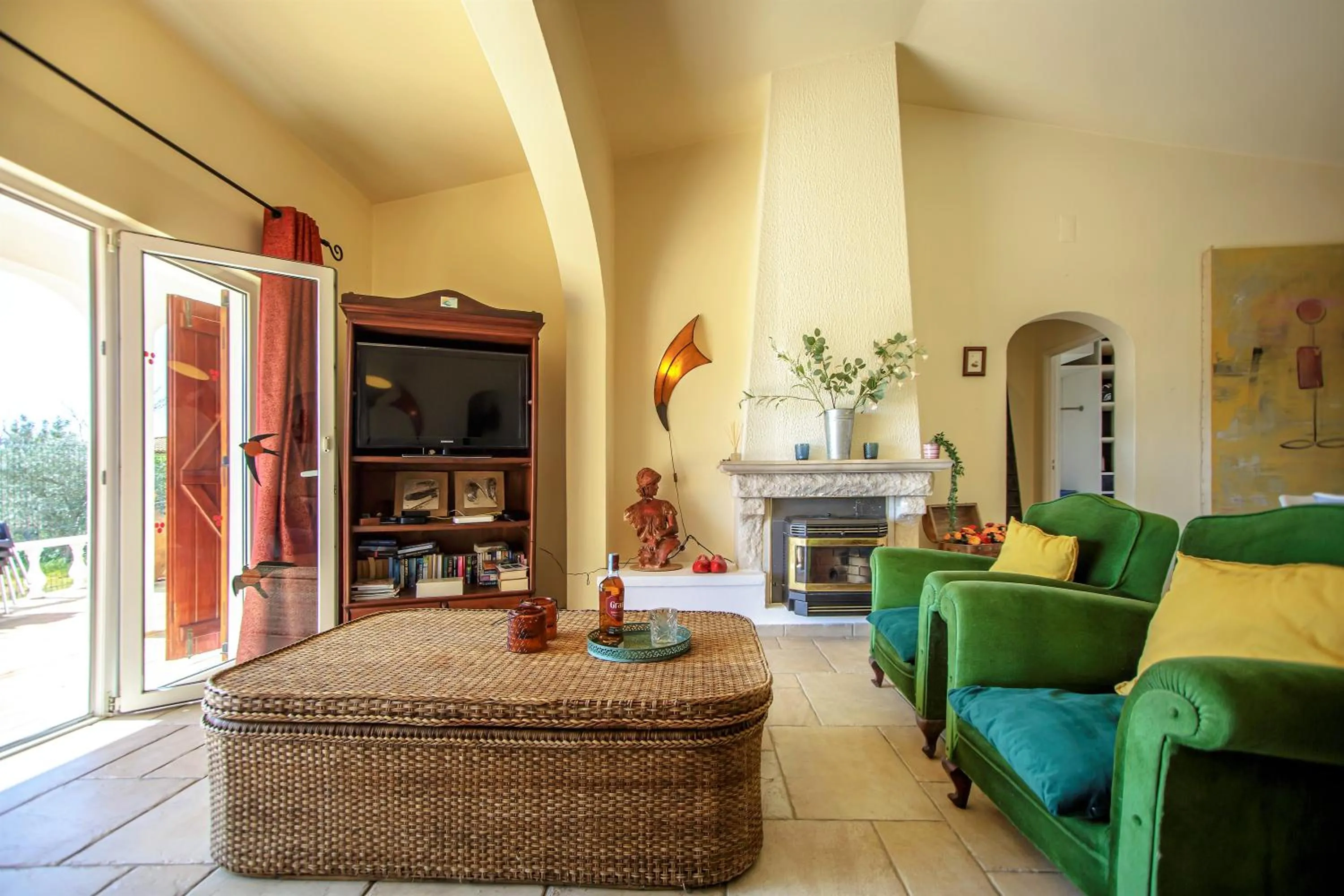 villa yvonne,private pool,private parking 1,7 km from the beach