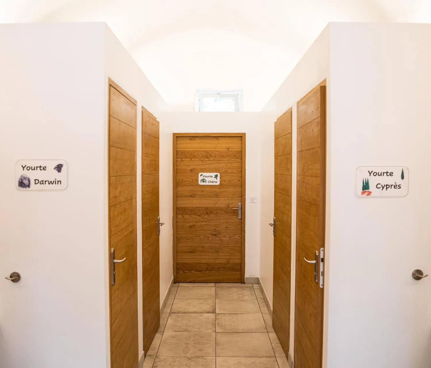 Bathroom in Les Yourtes de Provence