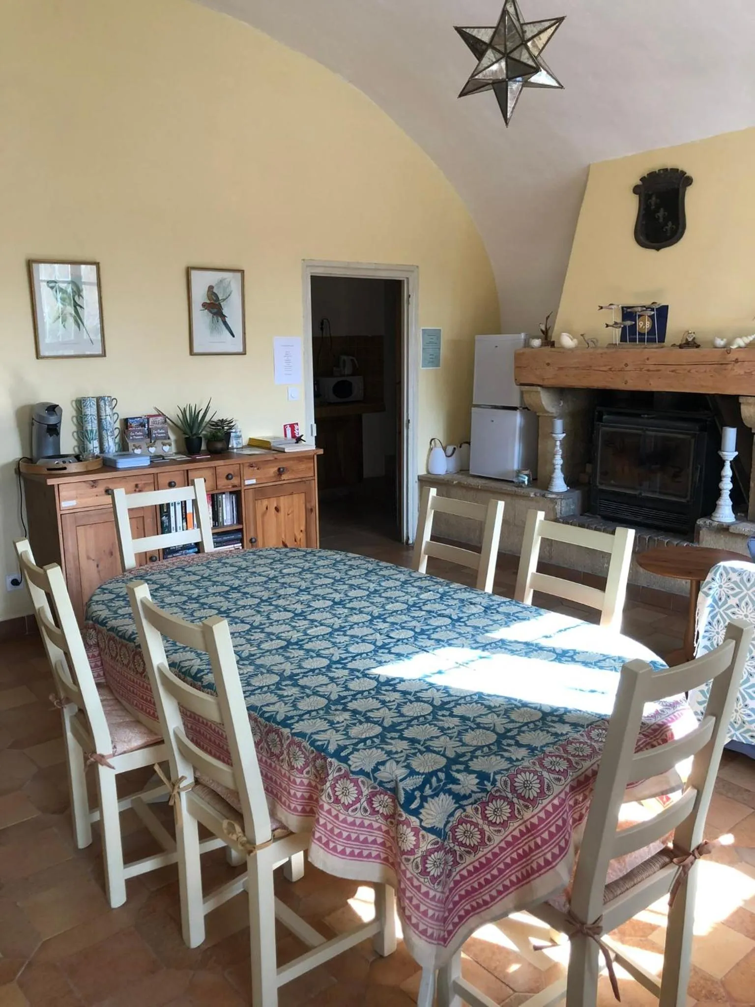Living room in Les Yourtes de Provence