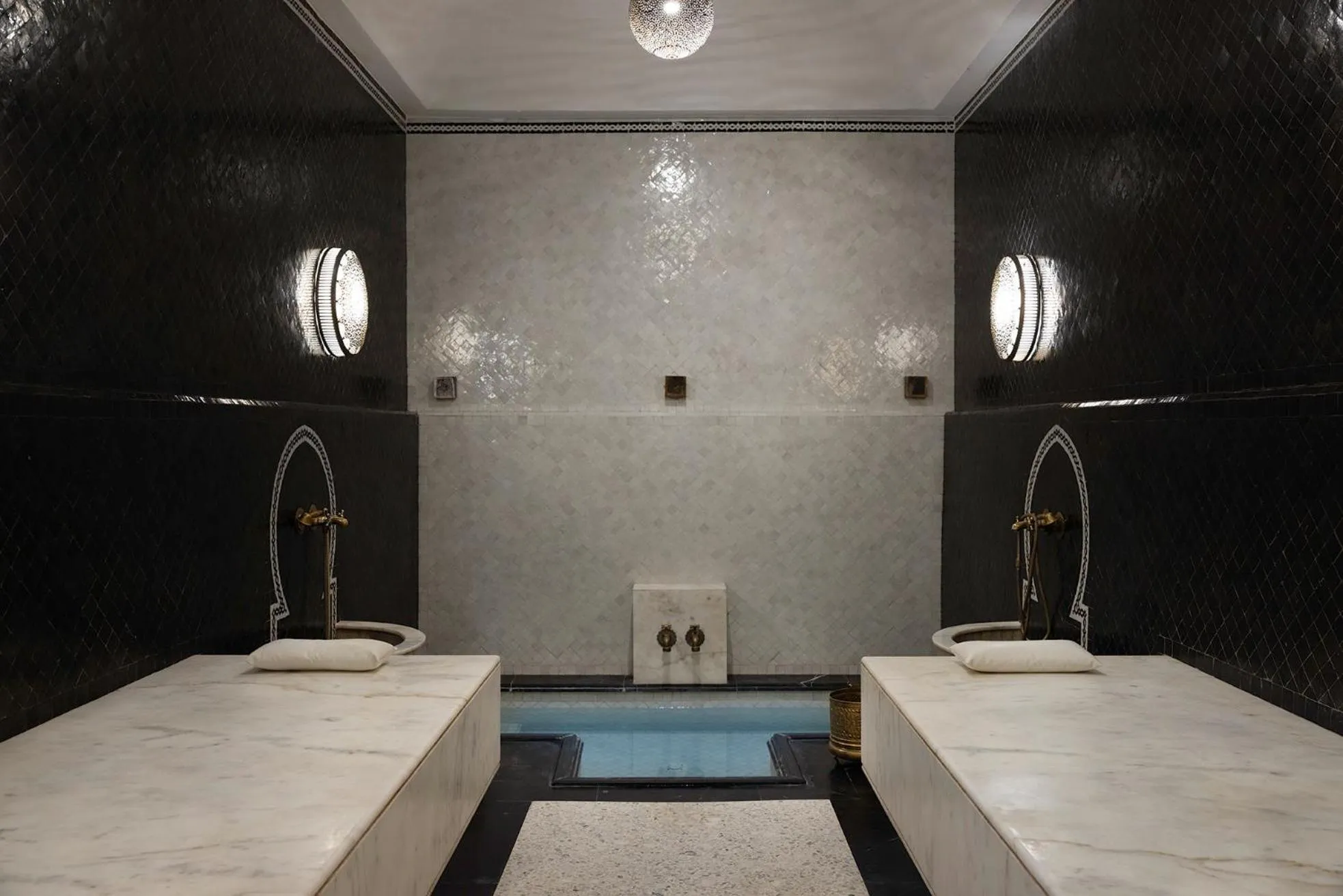 Spa and wellness centre/facilities in Palais Ronsard Relais & Chateaux