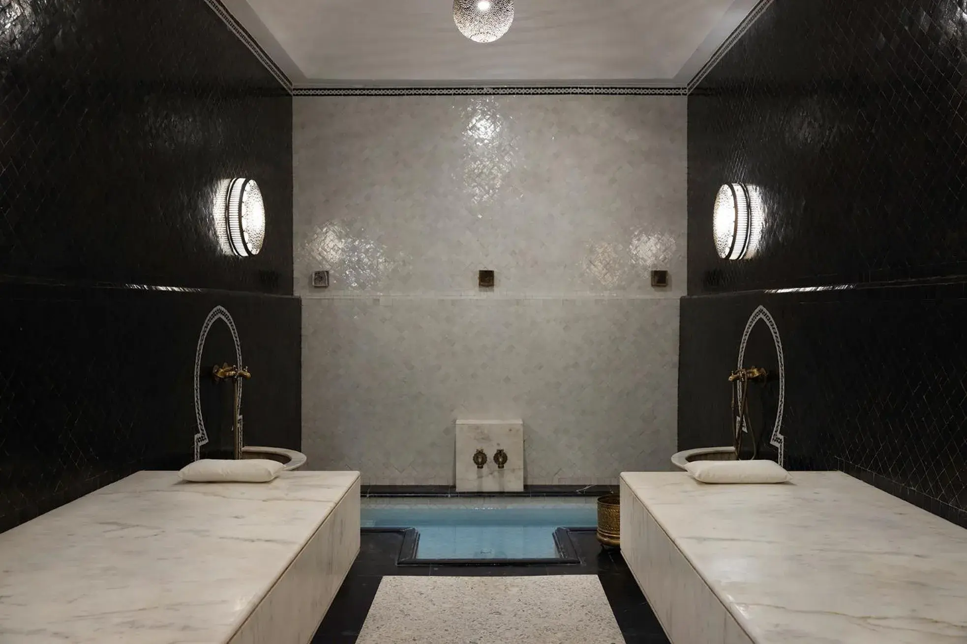 Spa and wellness centre/facilities in Palais Ronsard Relais & Chateaux Spa and wellness centre/facilities in Palais Ronsard Relais & Chateaux