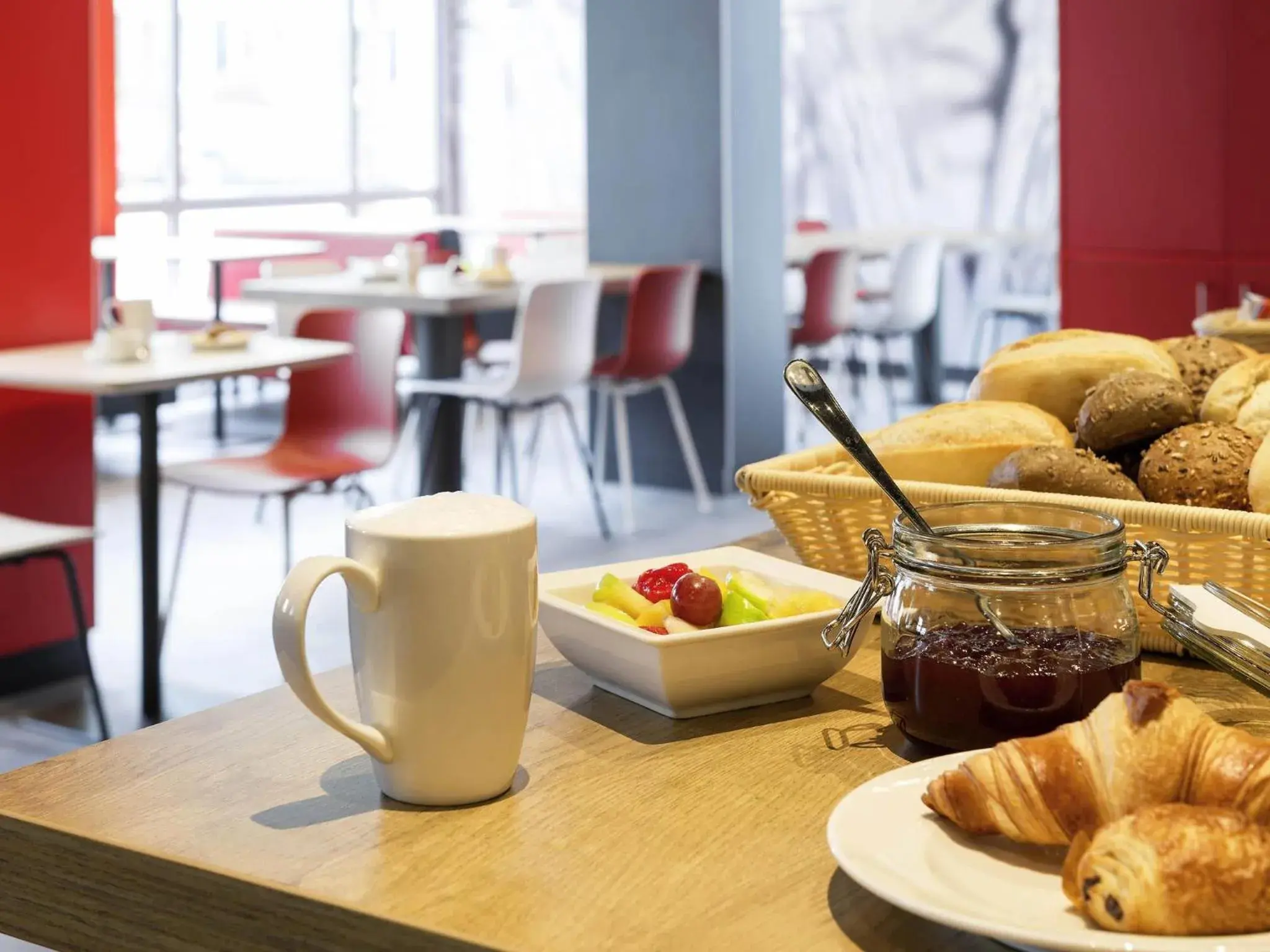 Breakfast in ibis Hotel München Garching Breakfast in ibis Hotel München Garching