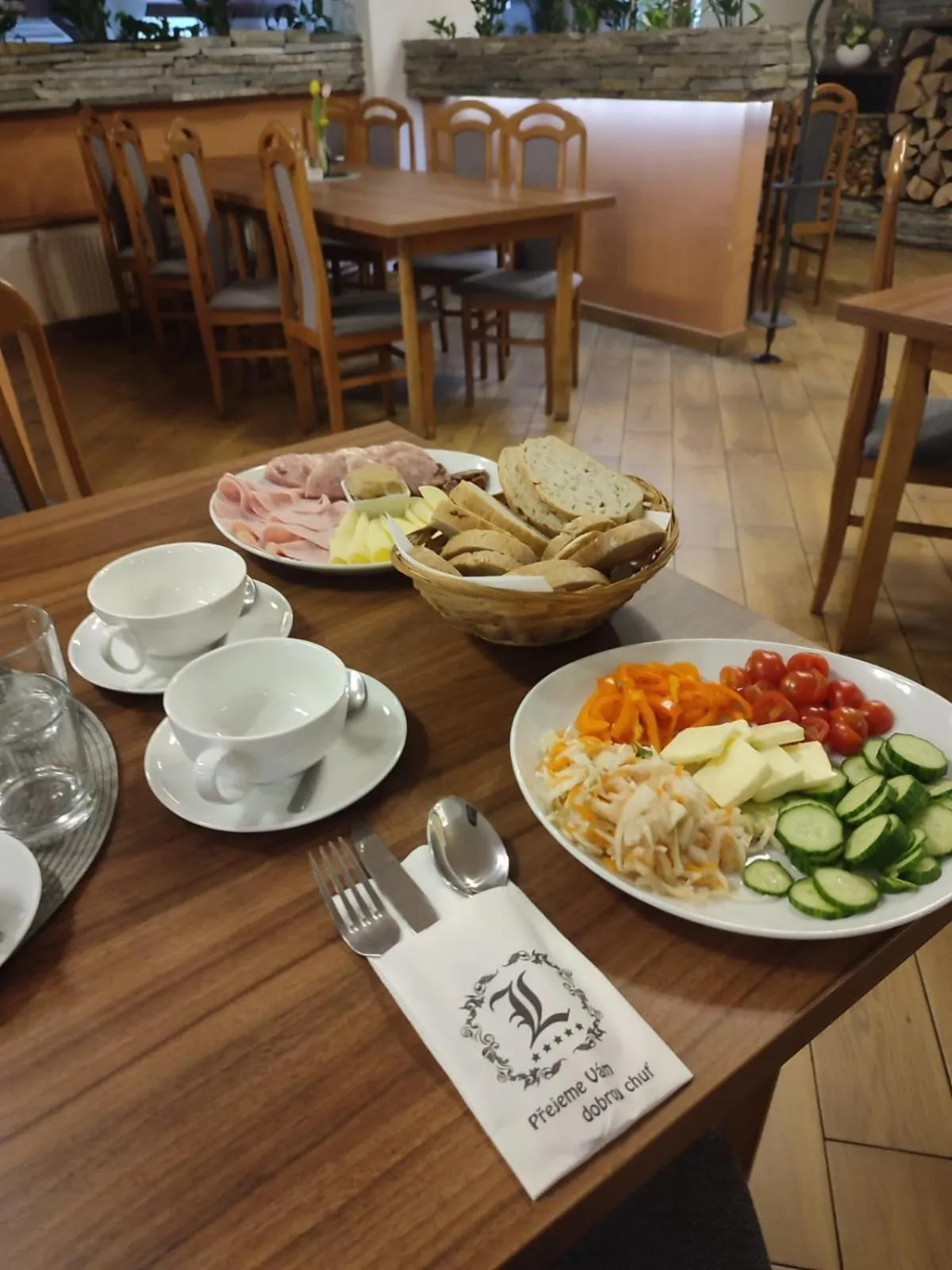 Restaurace a penzion Lutena