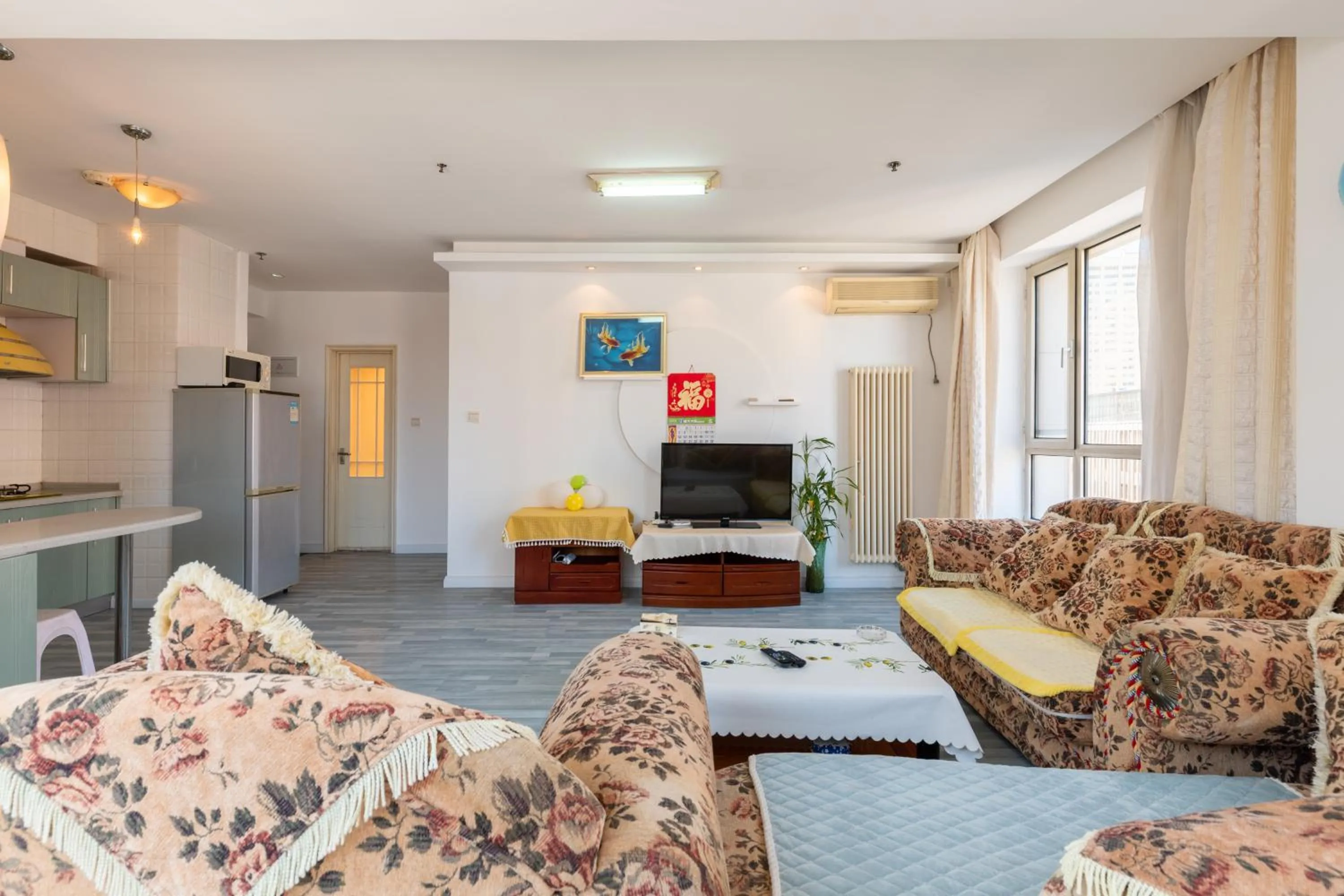 Living room in Dalian Xiuzhu Mansion Apartment