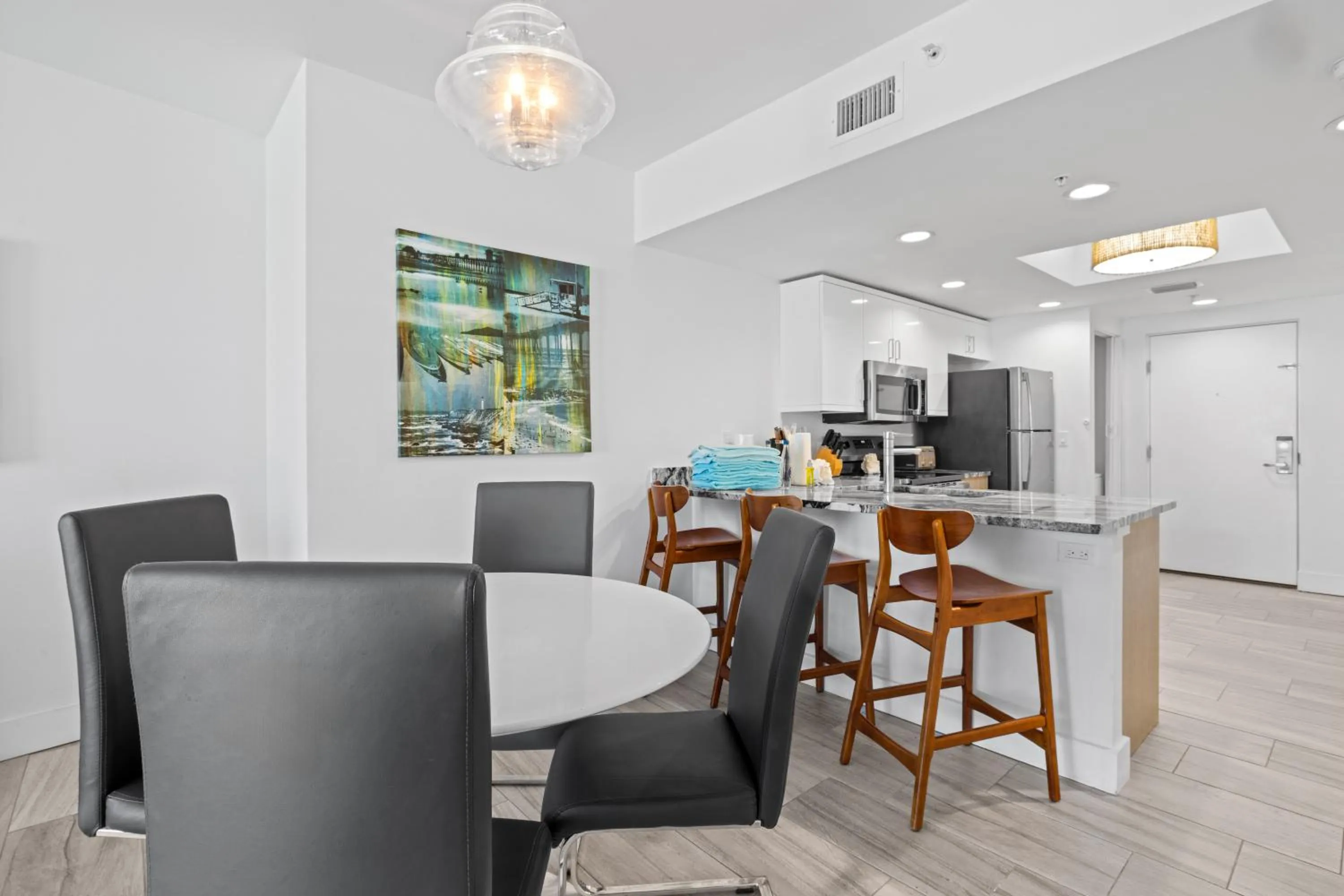 Dining area in Provident Oceana Beachfront Suites