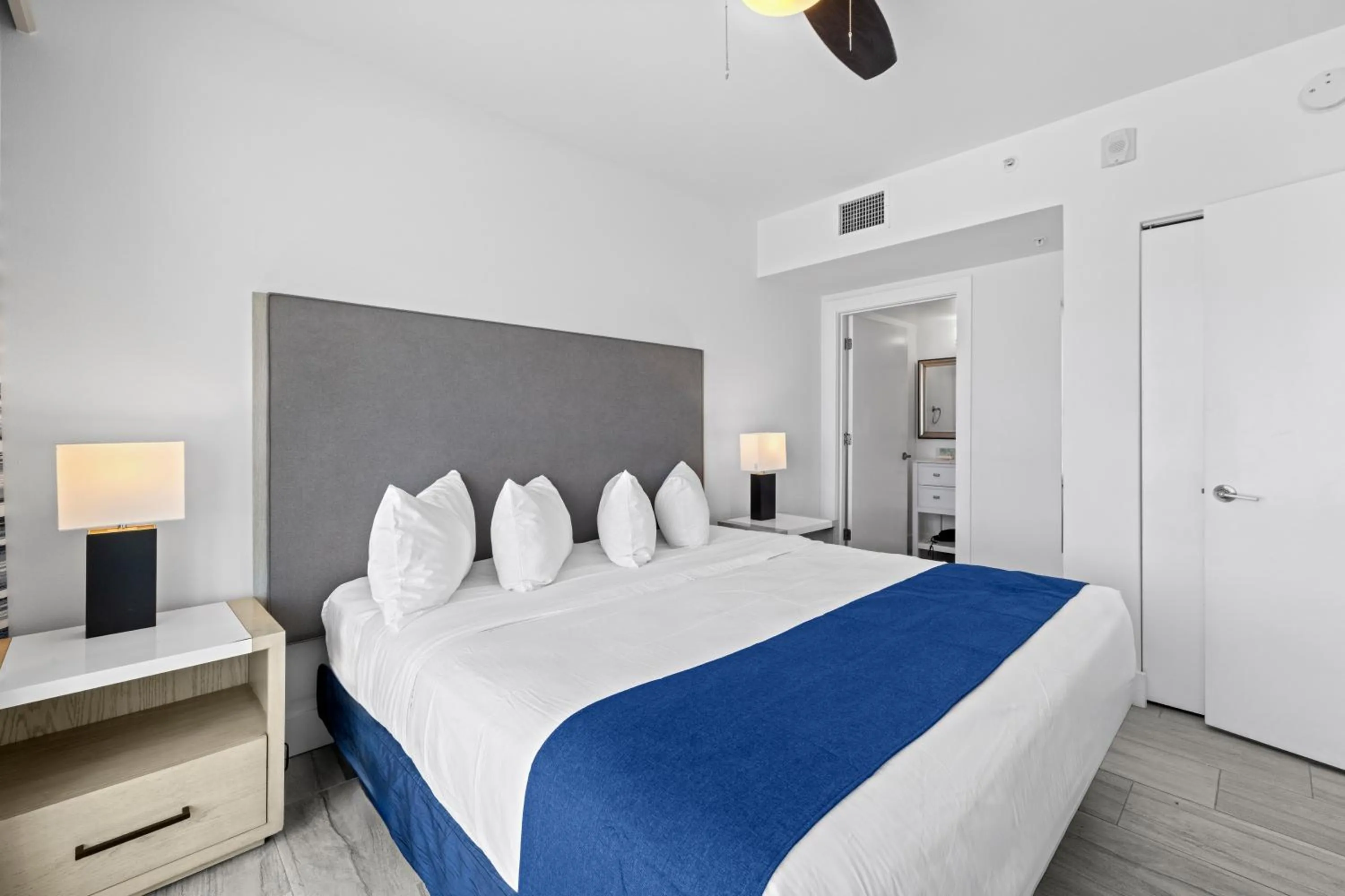 Bedroom, Bed in Provident Oceana Beachfront Suites