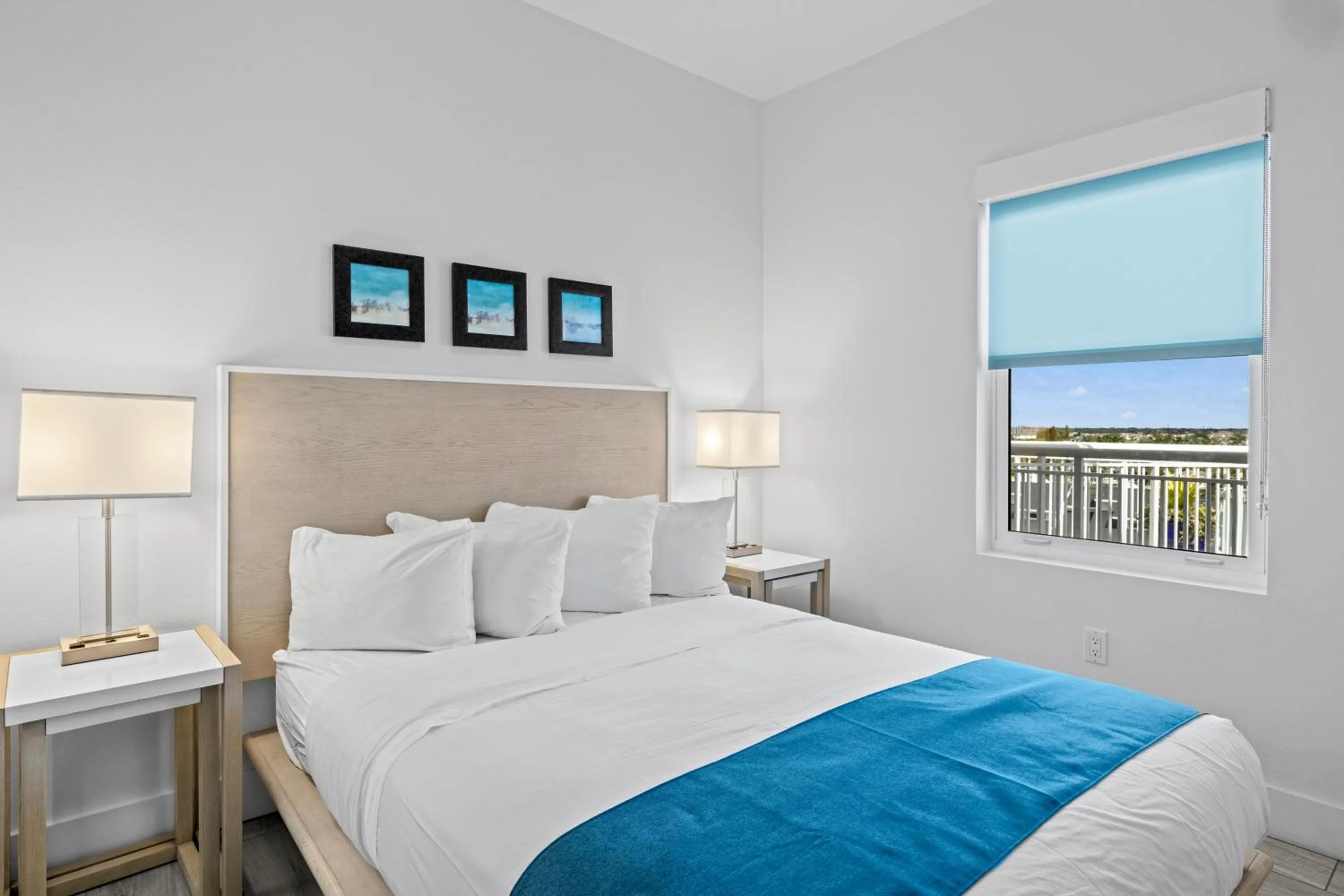 Bedroom, Bed in Provident Oceana Beachfront Suites