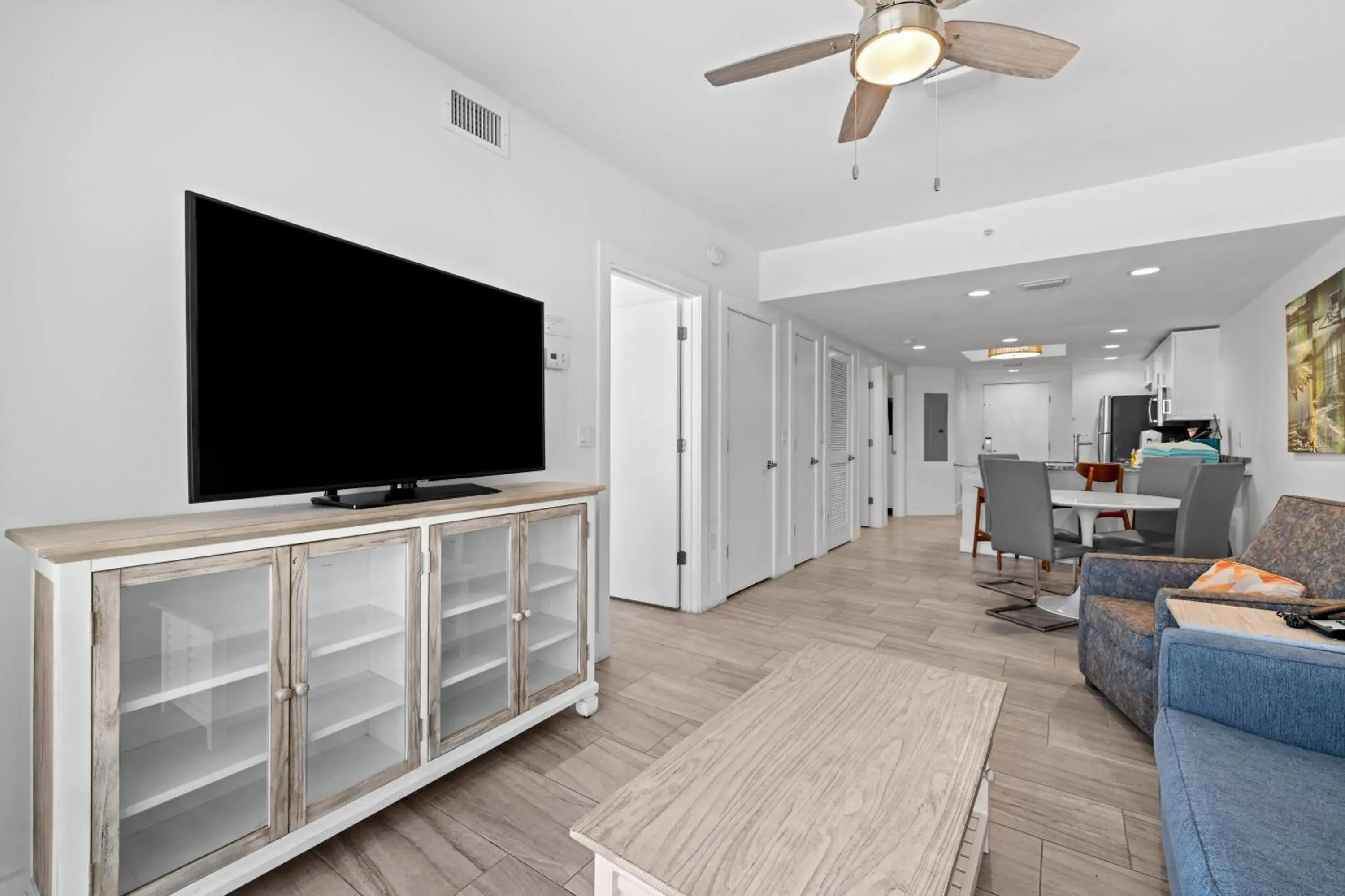 Living room in Provident Oceana Beachfront Suites Living room in Provident Oceana Beachfront Suites