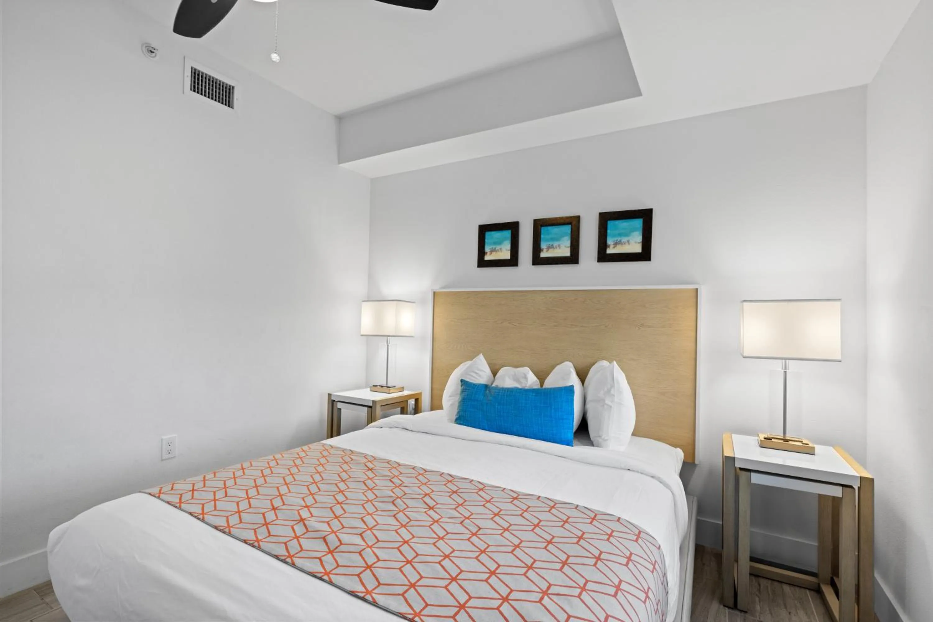 Bedroom, Bed in Provident Oceana Beachfront Suites