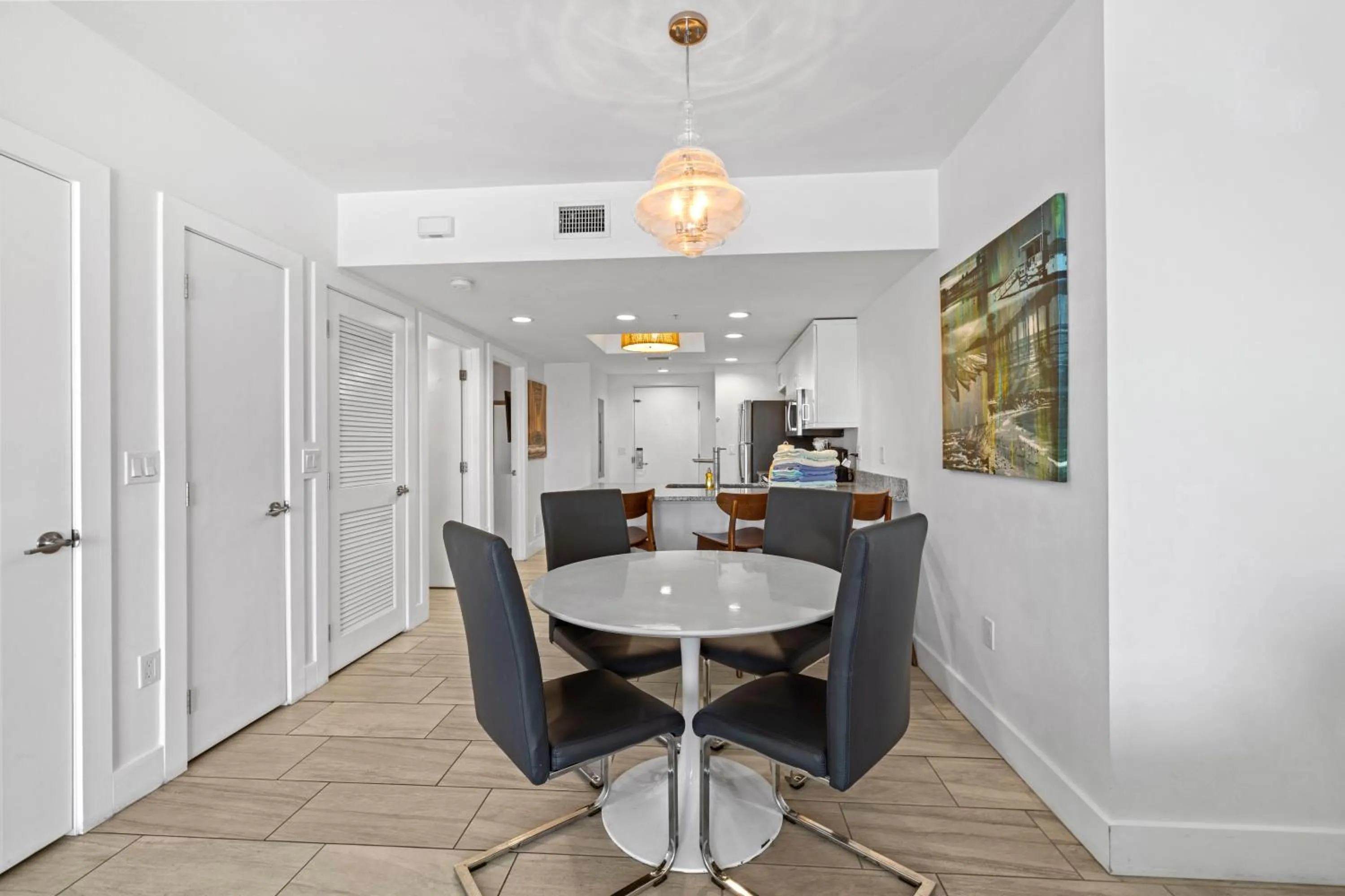 Dining area in Provident Oceana Beachfront Suites