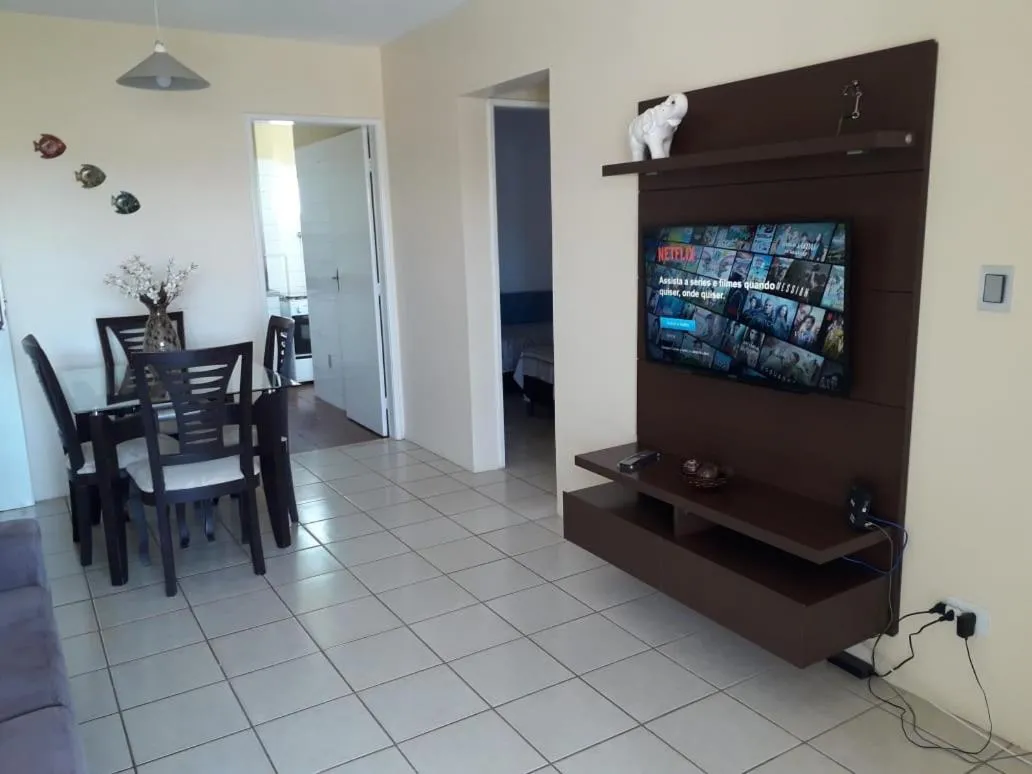 Communal lounge/ TV room in APTº EM OLINDA CASA CAIADA