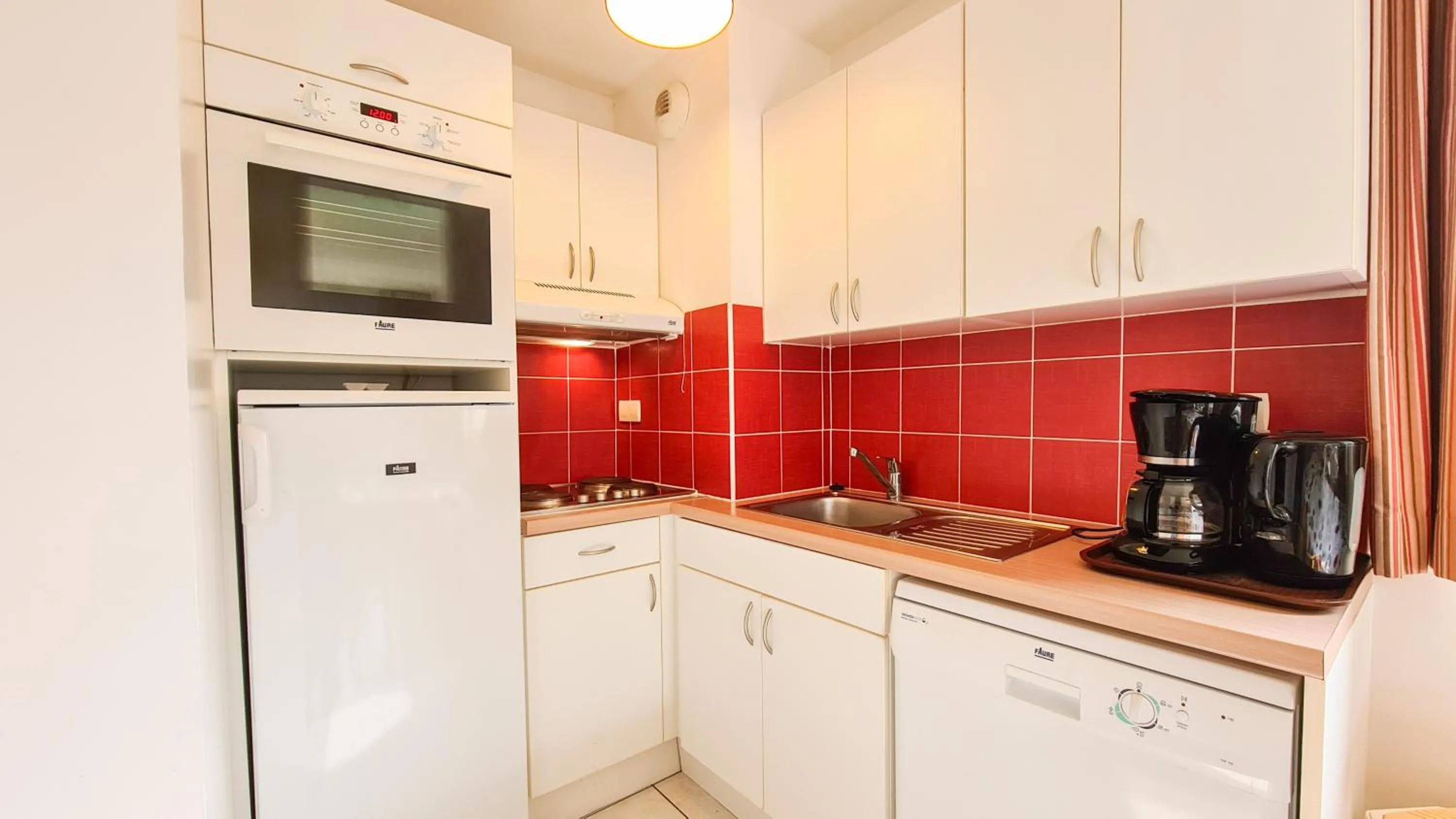 Coffee/tea facilities in Residence les Pleiades