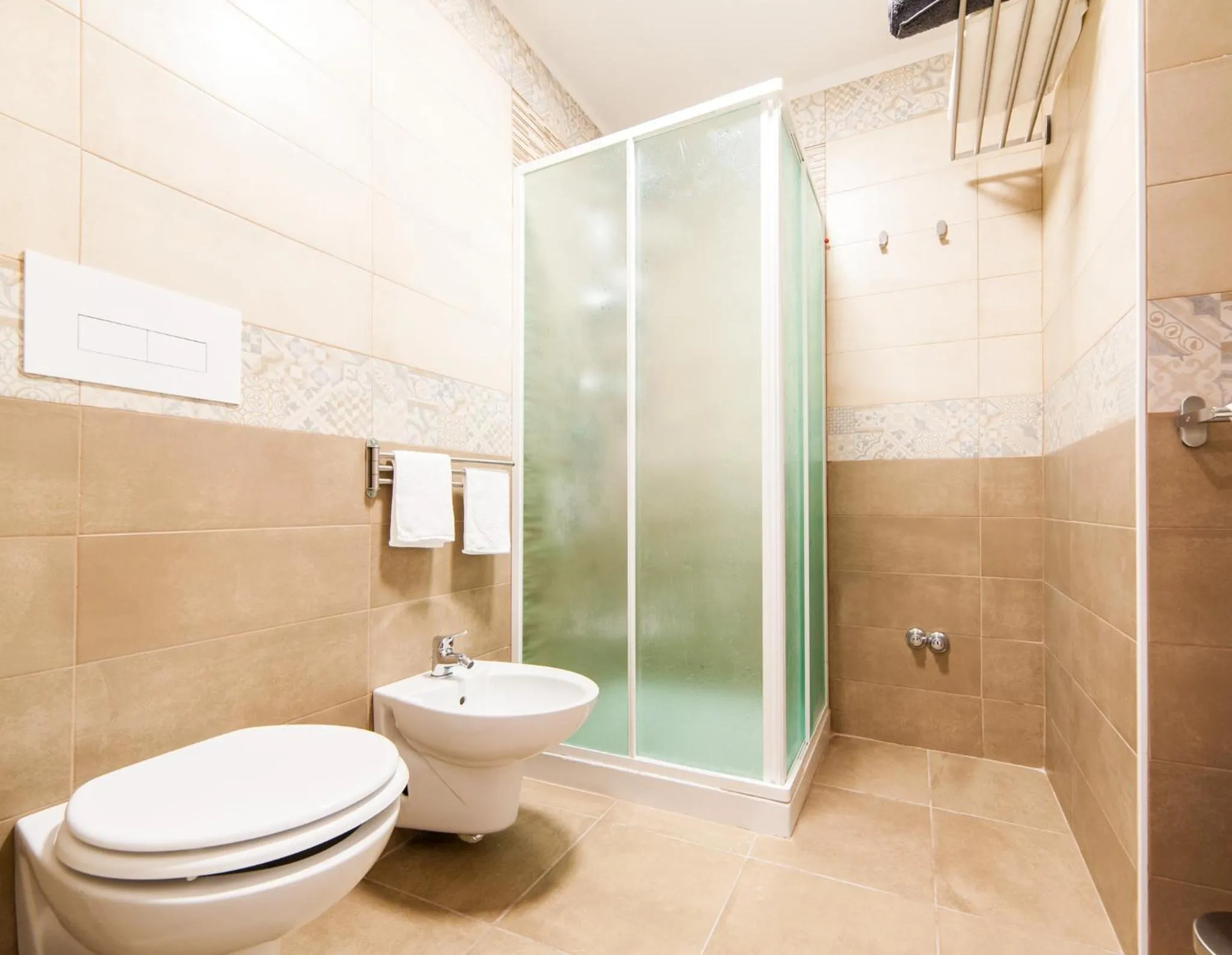 Shower in Demi Rooms