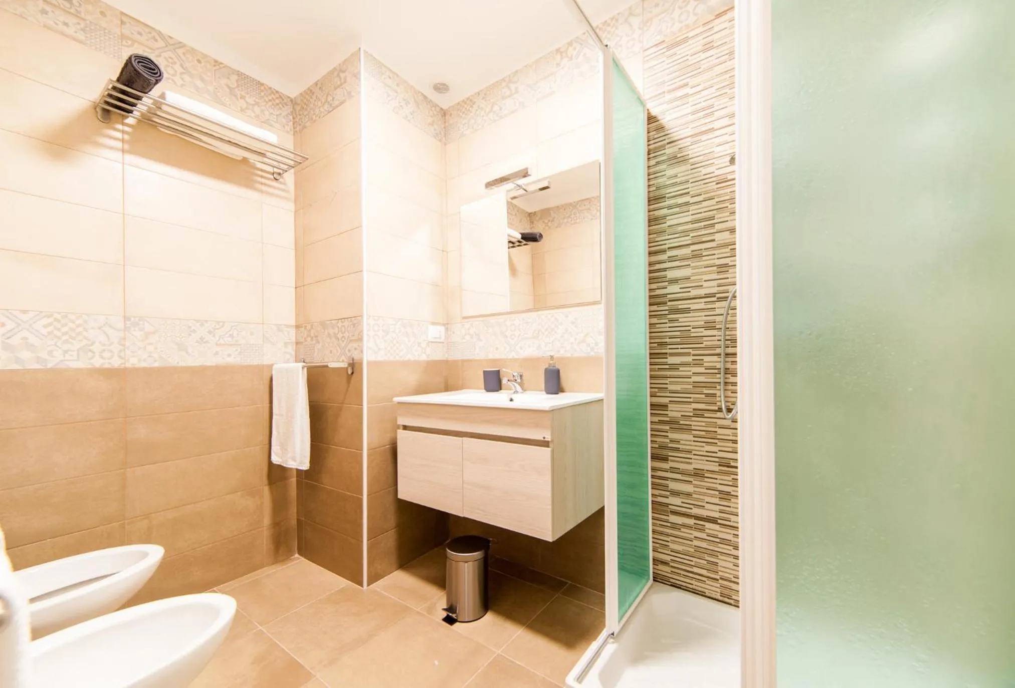 Shower in Demi Rooms