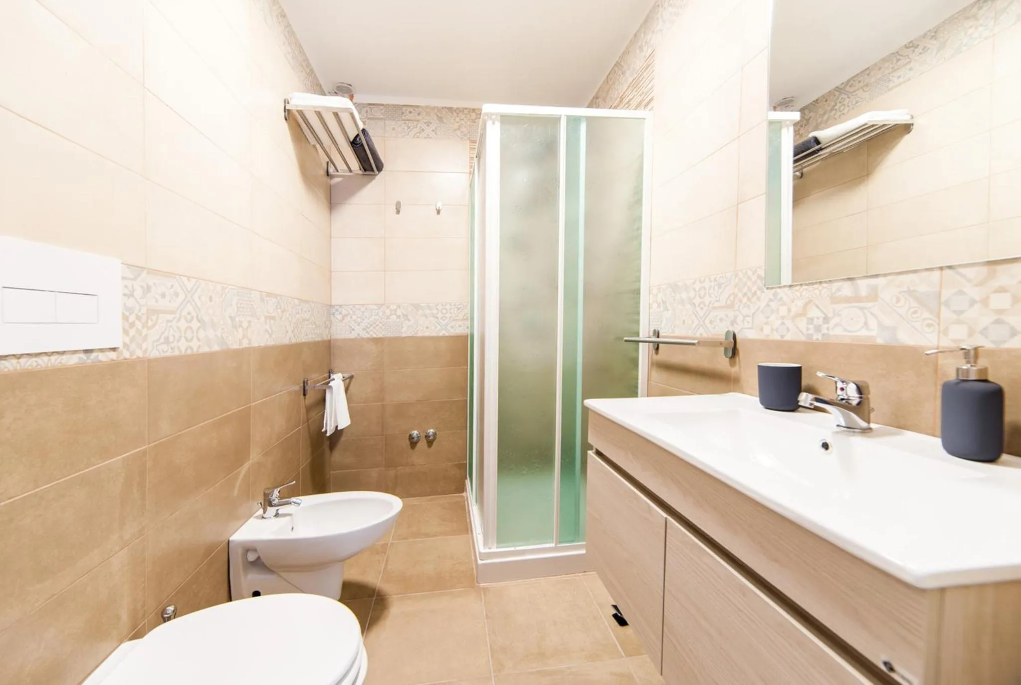 Shower in Demi Rooms