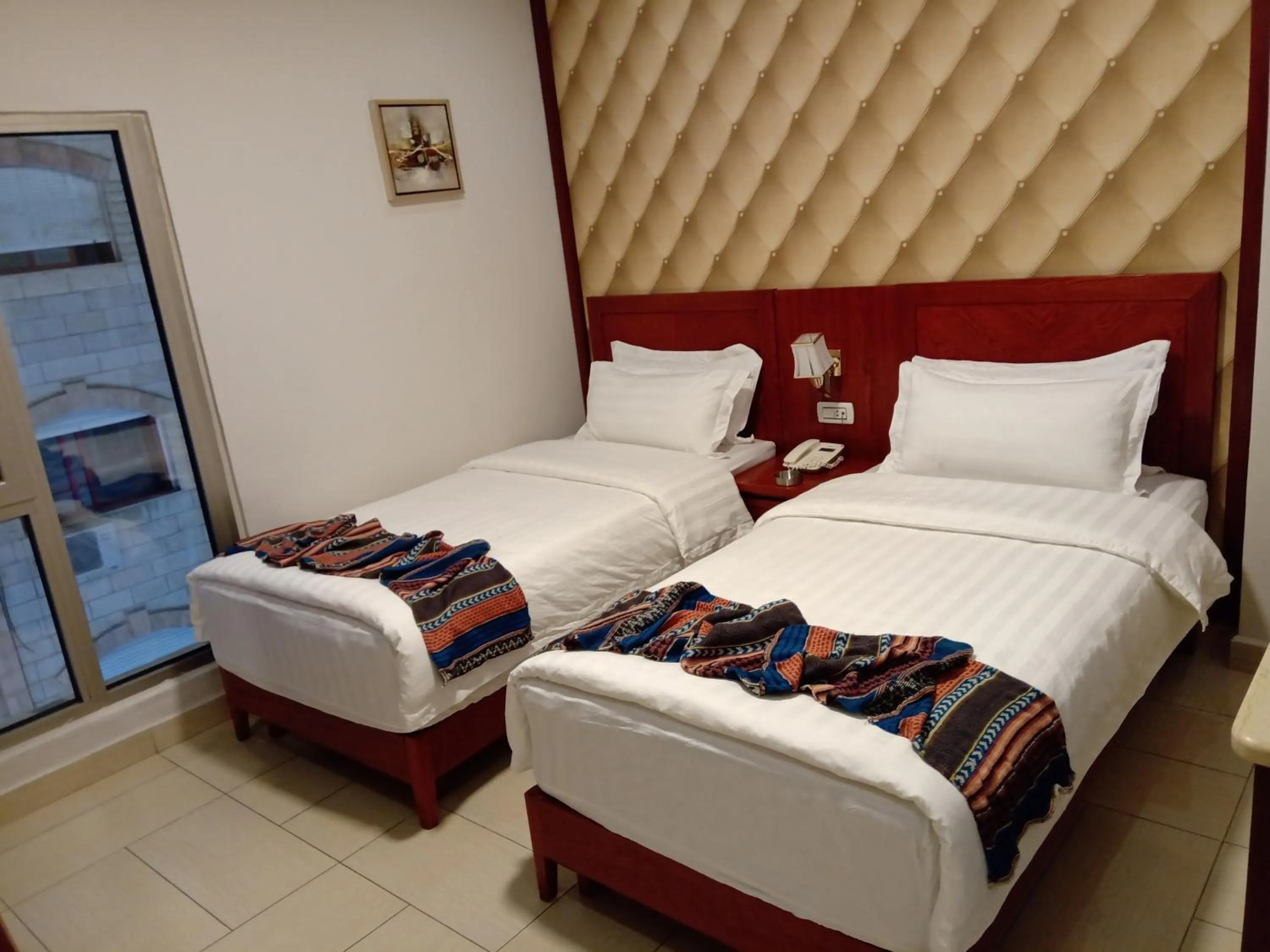 Bedroom, Bed in seven7days hotel
