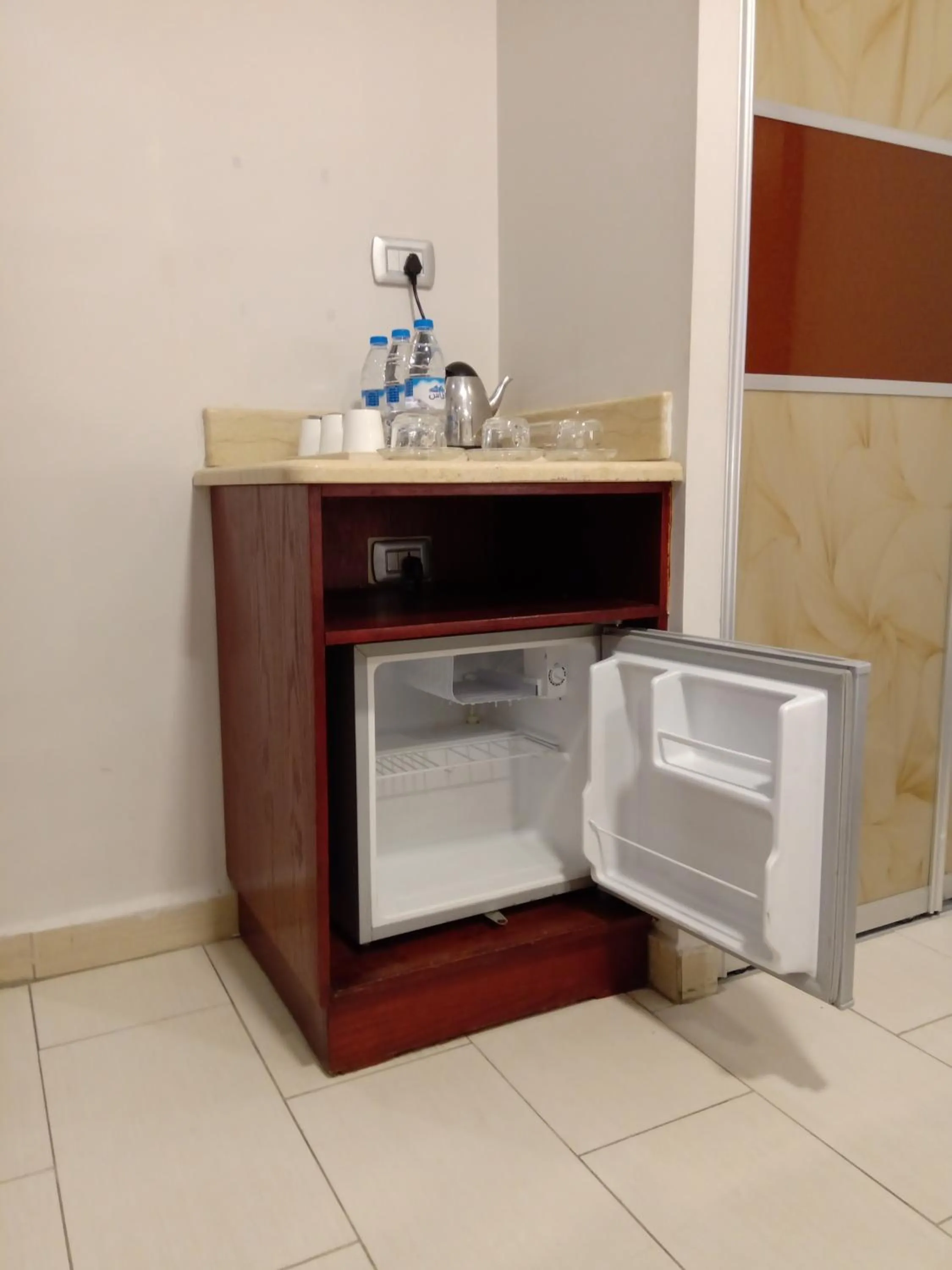 Coffee/tea facilities in seven7days hotel