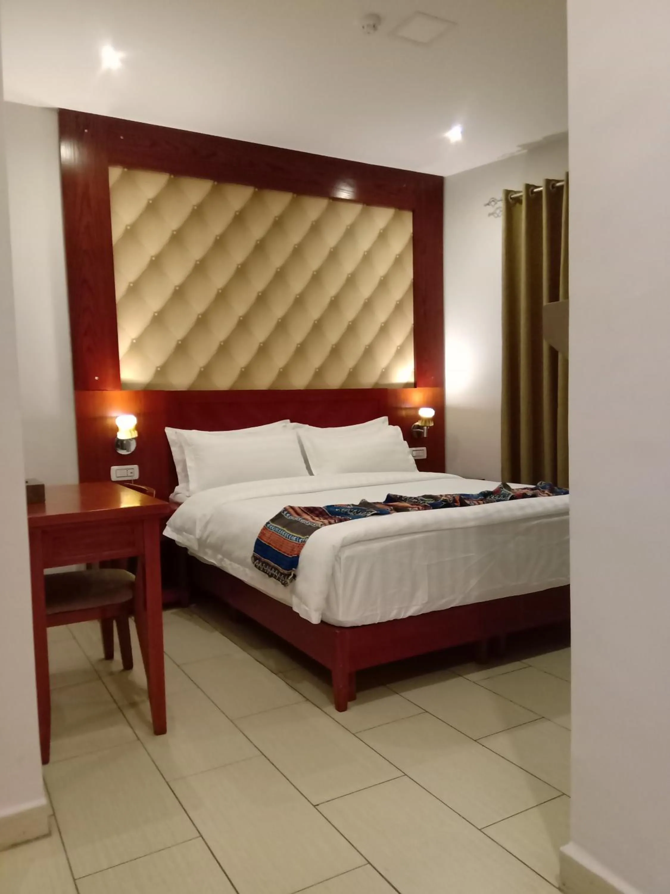 Bed in seven7days hotel