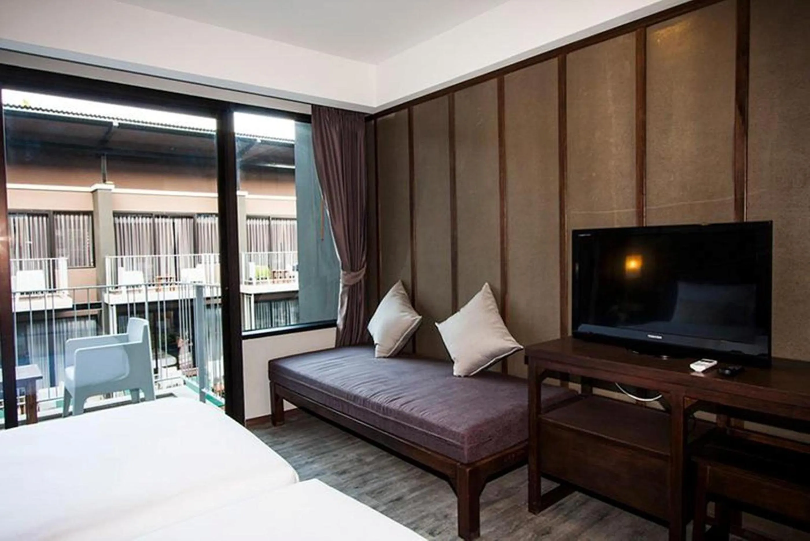 TV and multimedia, Bed in La Lune Beach Resort