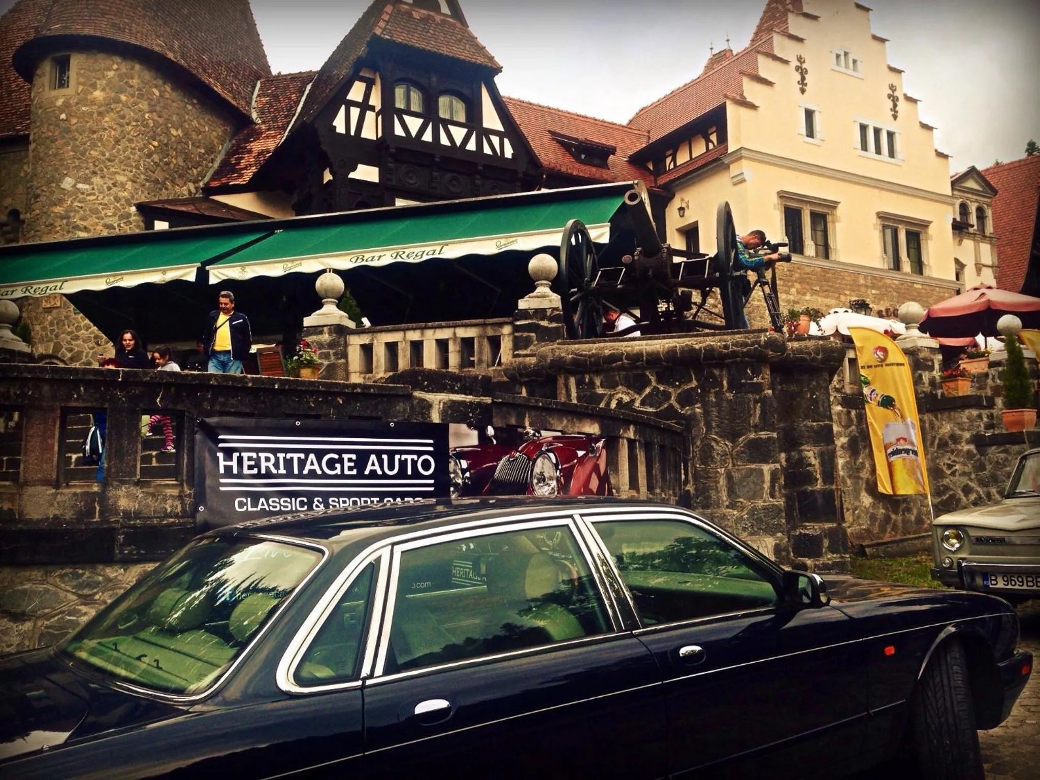 Facade/entrance in Complex La Tunuri - Vila Economat