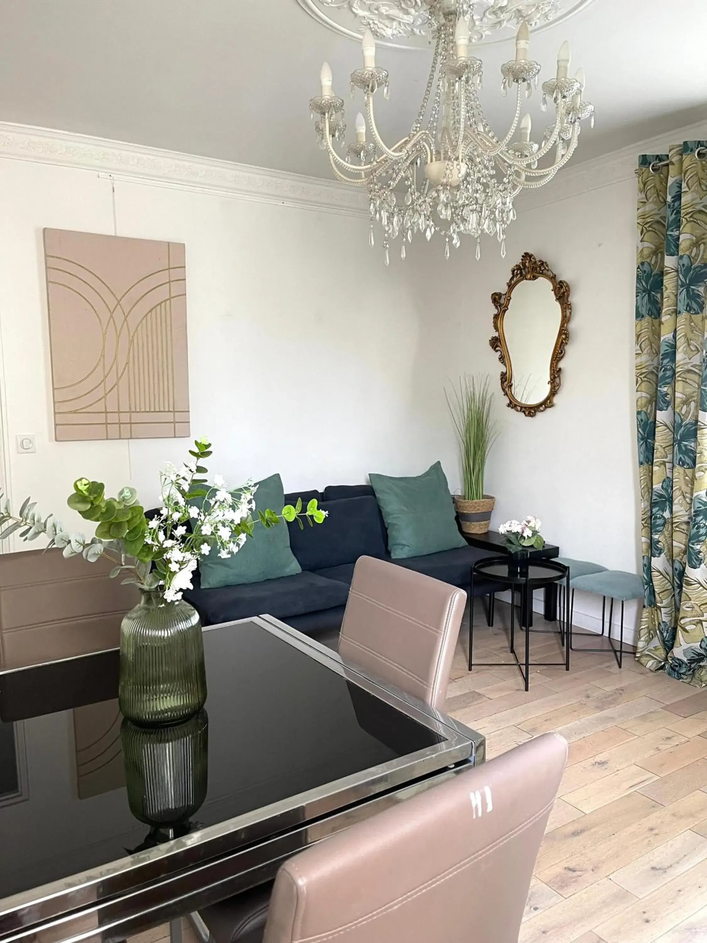Très joli appartement mignon confortable à Paris Villeneuve-la-Garenne Très joli appartement mignon confortable à Paris Villeneuve-la-Garenne