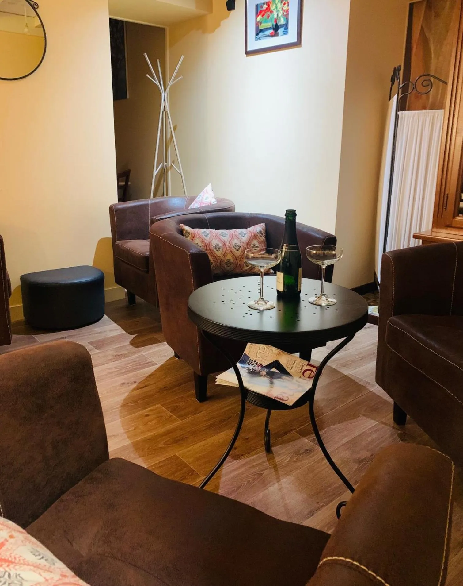 Property building in AUBERGE DU PORCHE