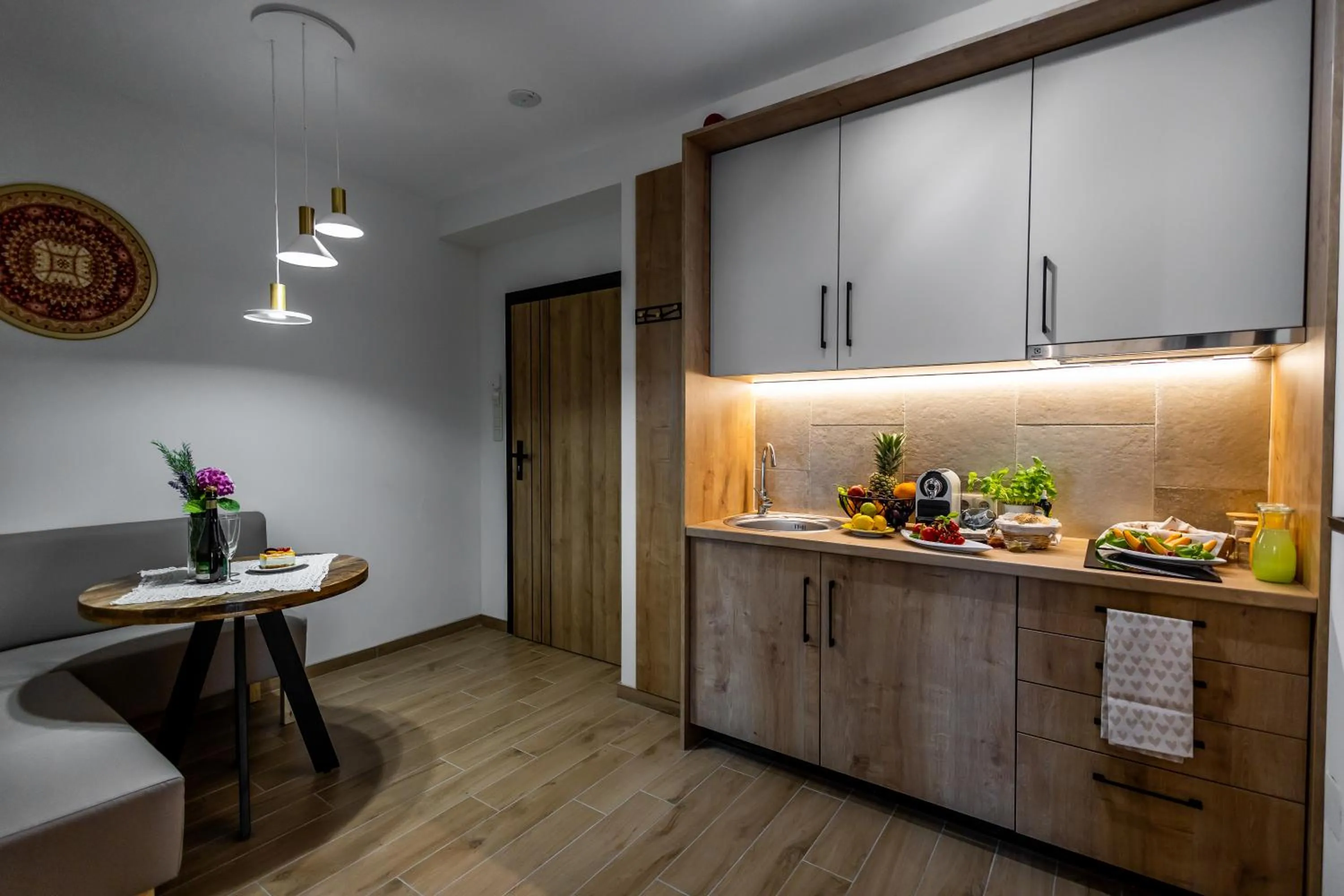 Kitchen or kitchenette in Mokka House Panzió