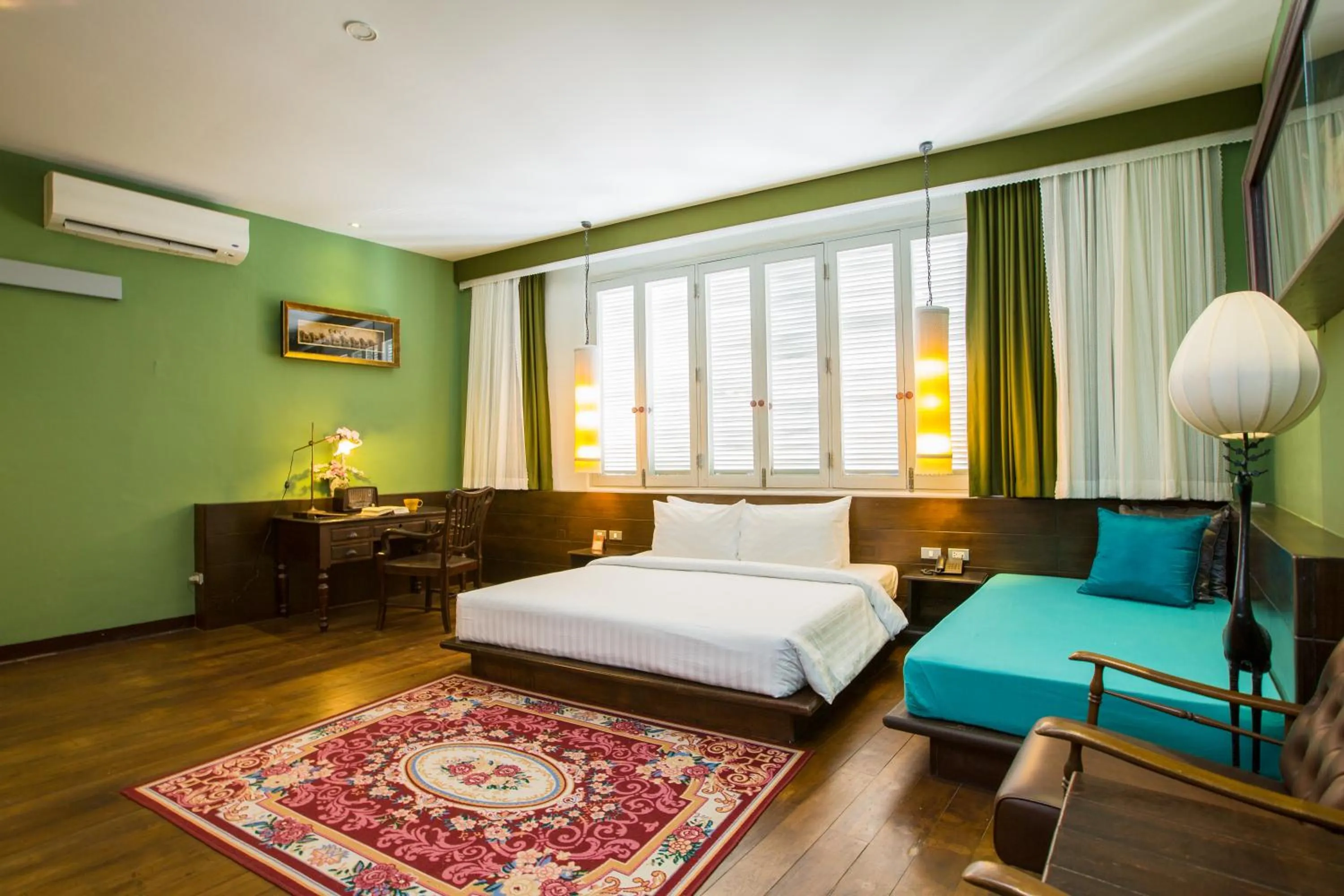 Bed in The Memory at On On Hotel