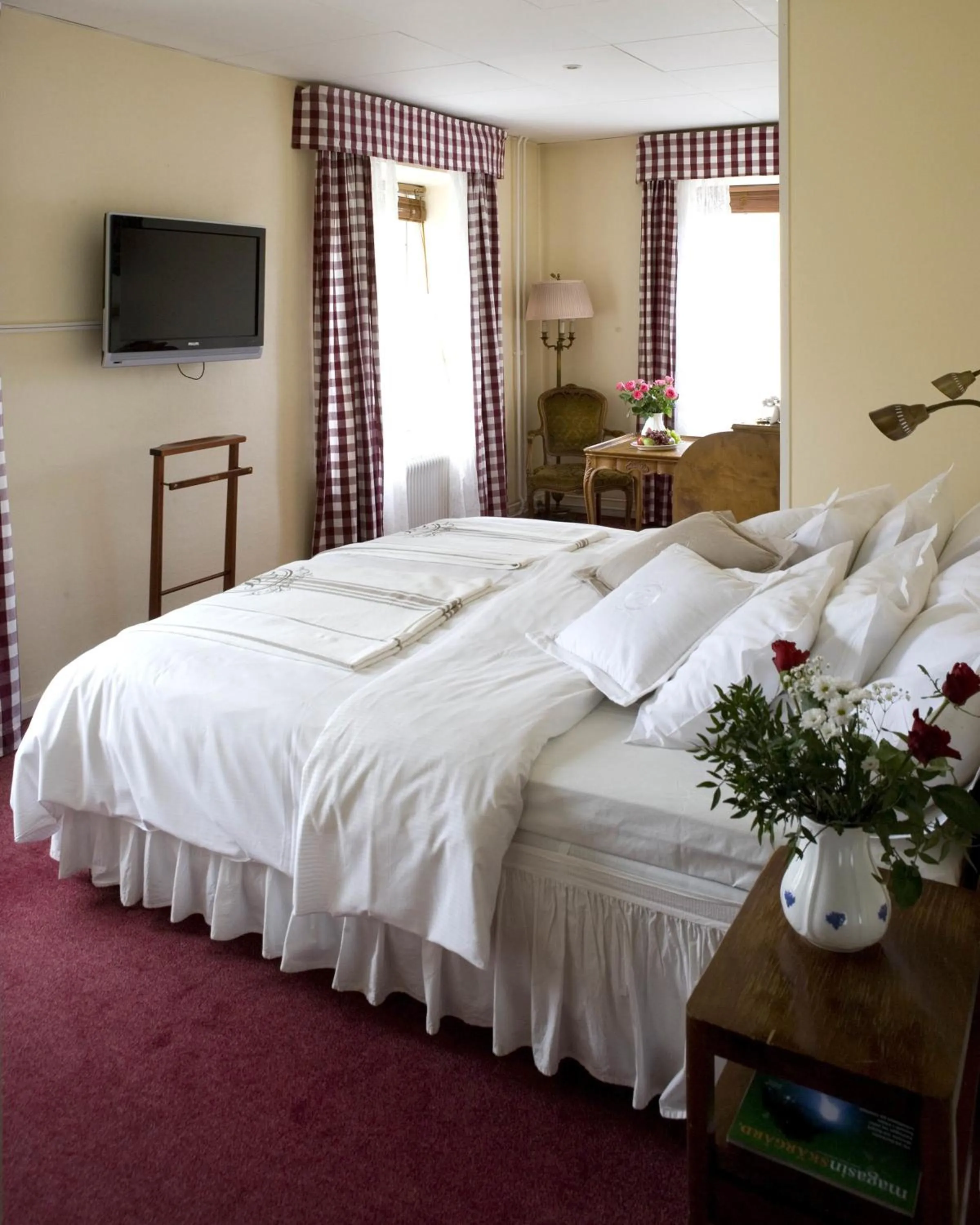 Photo of the whole room, Bed in Hotell Blå Blom