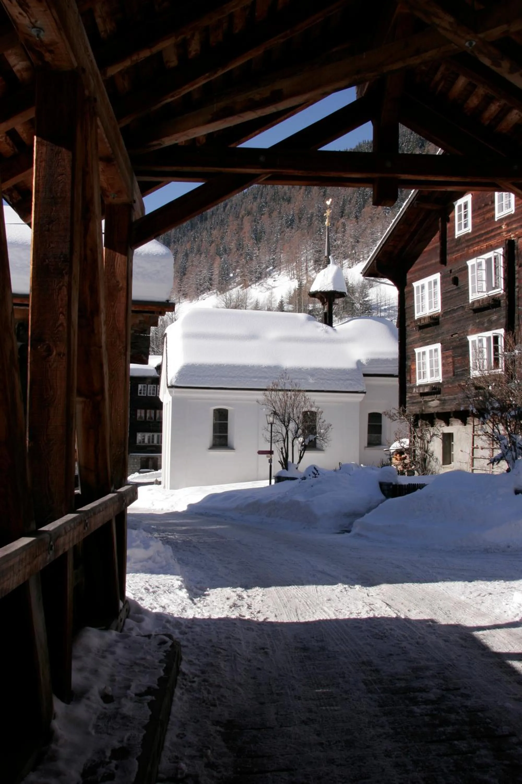 Nearby landmark in Hotel Nufenen