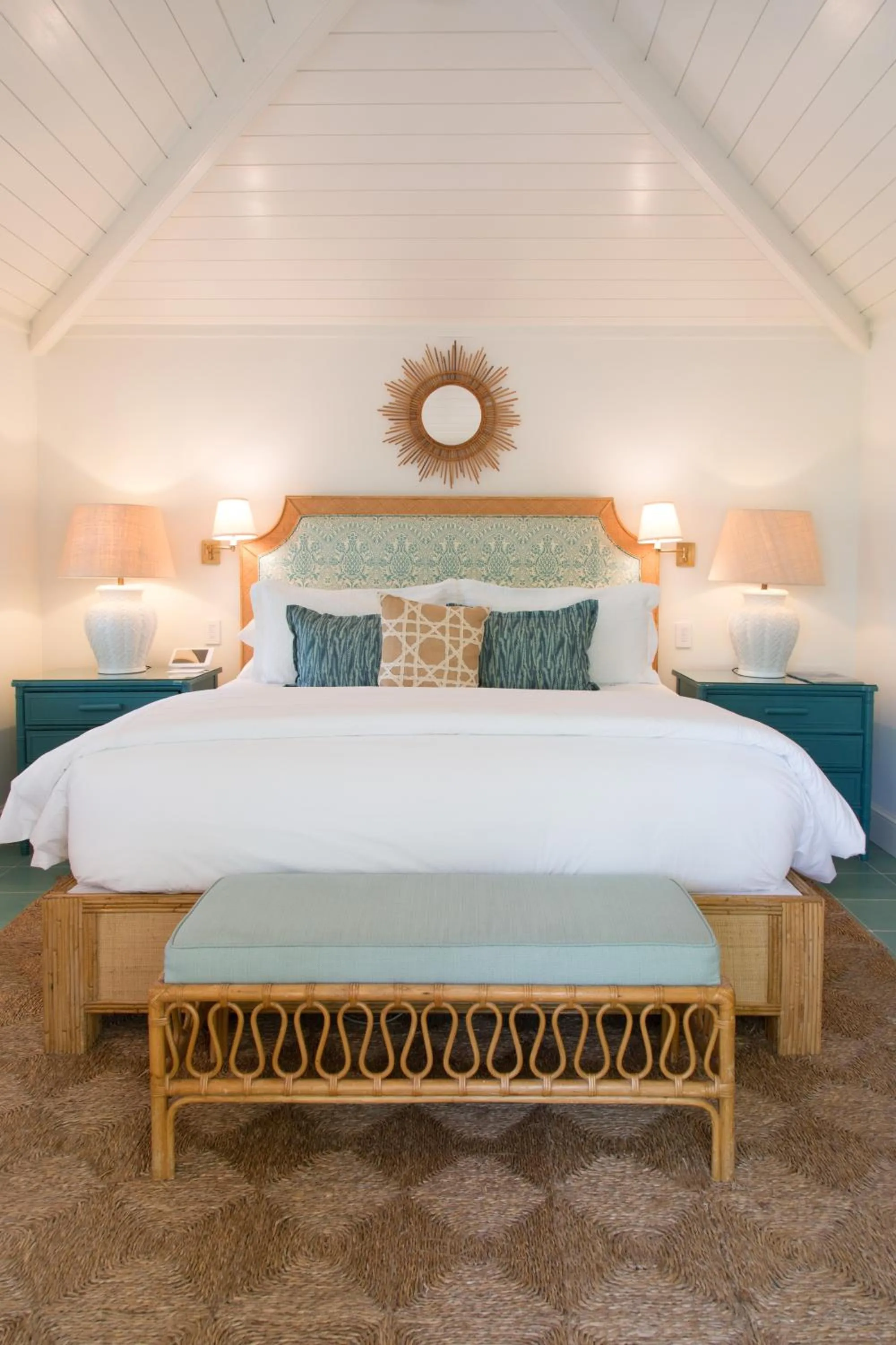 Bed in Eleven Bahama House
