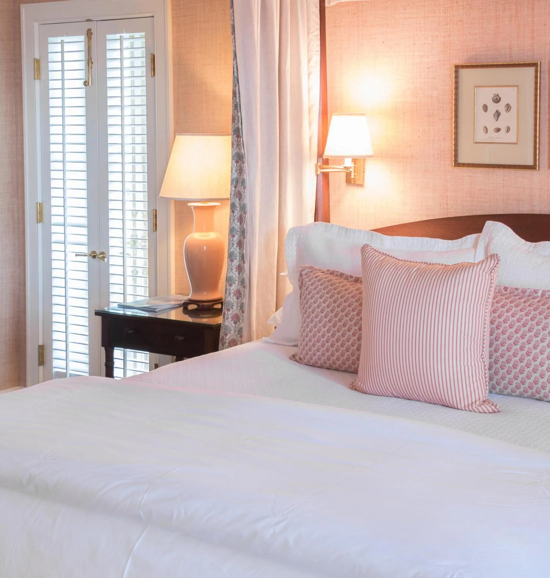Bed in Eleven Bahama House