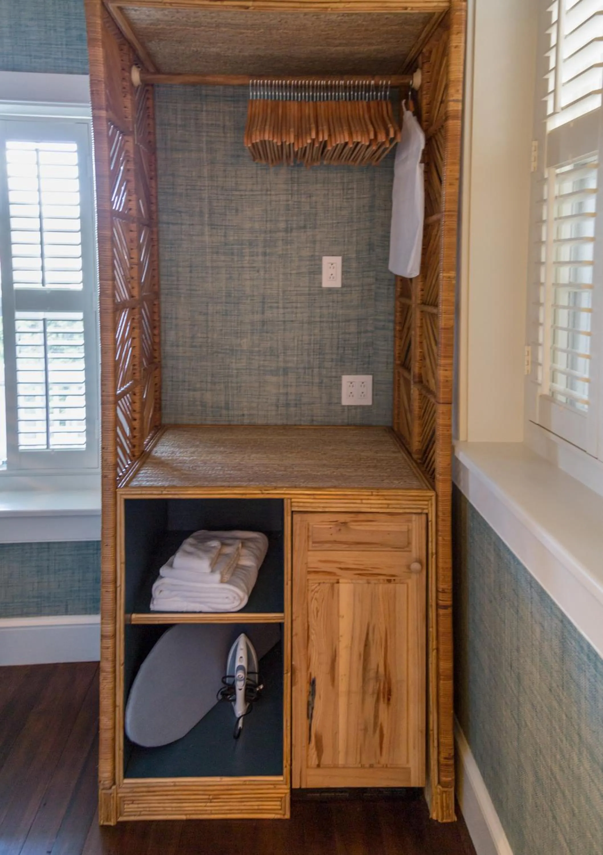 Eleven Bahama House