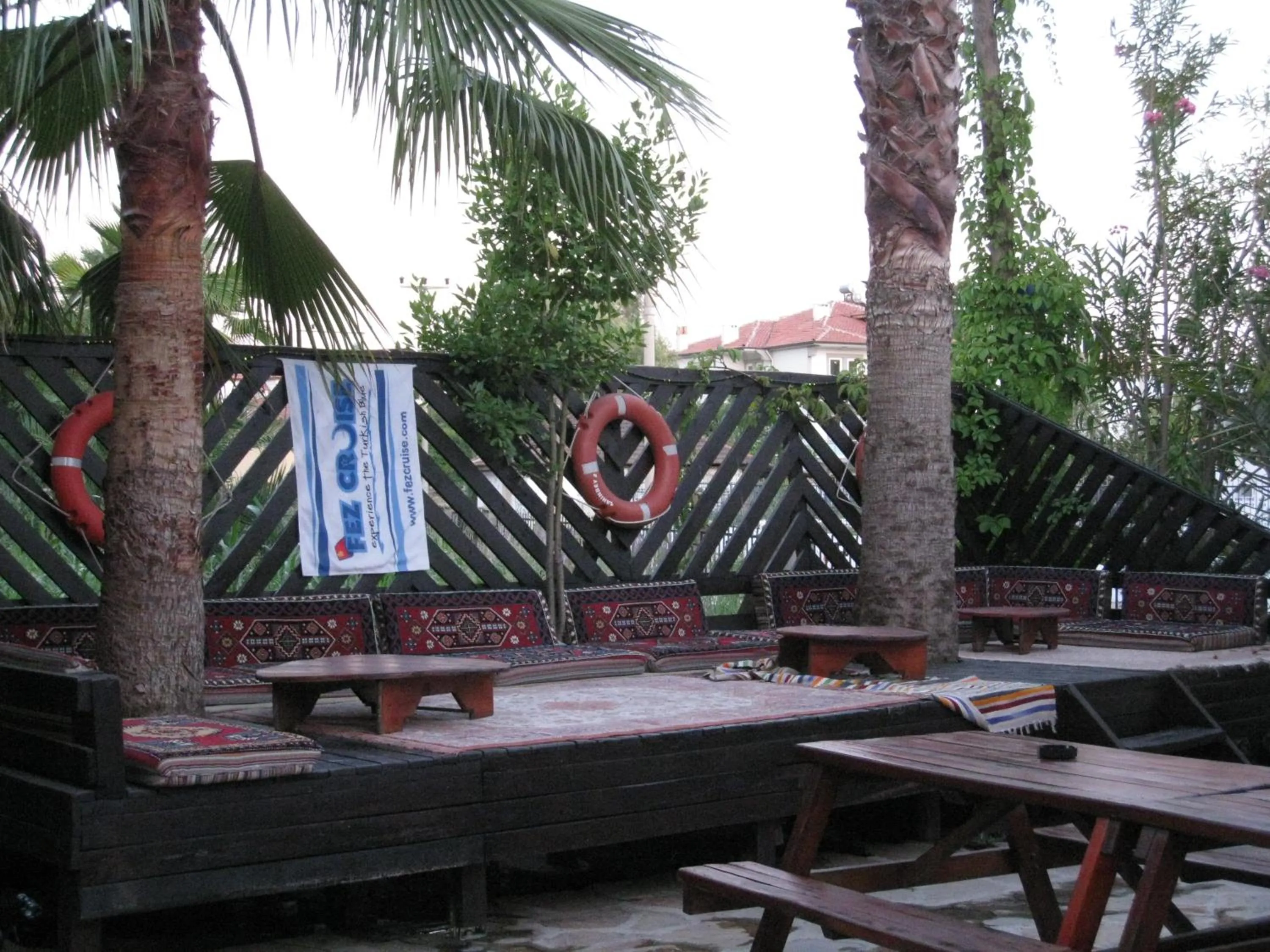 Property building in Tango Pansiyon