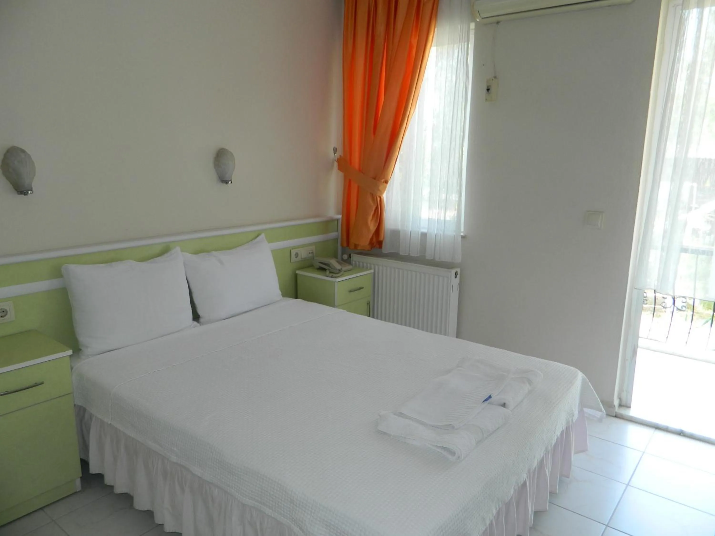 Decorative detail, Bed in Tango Pansiyon