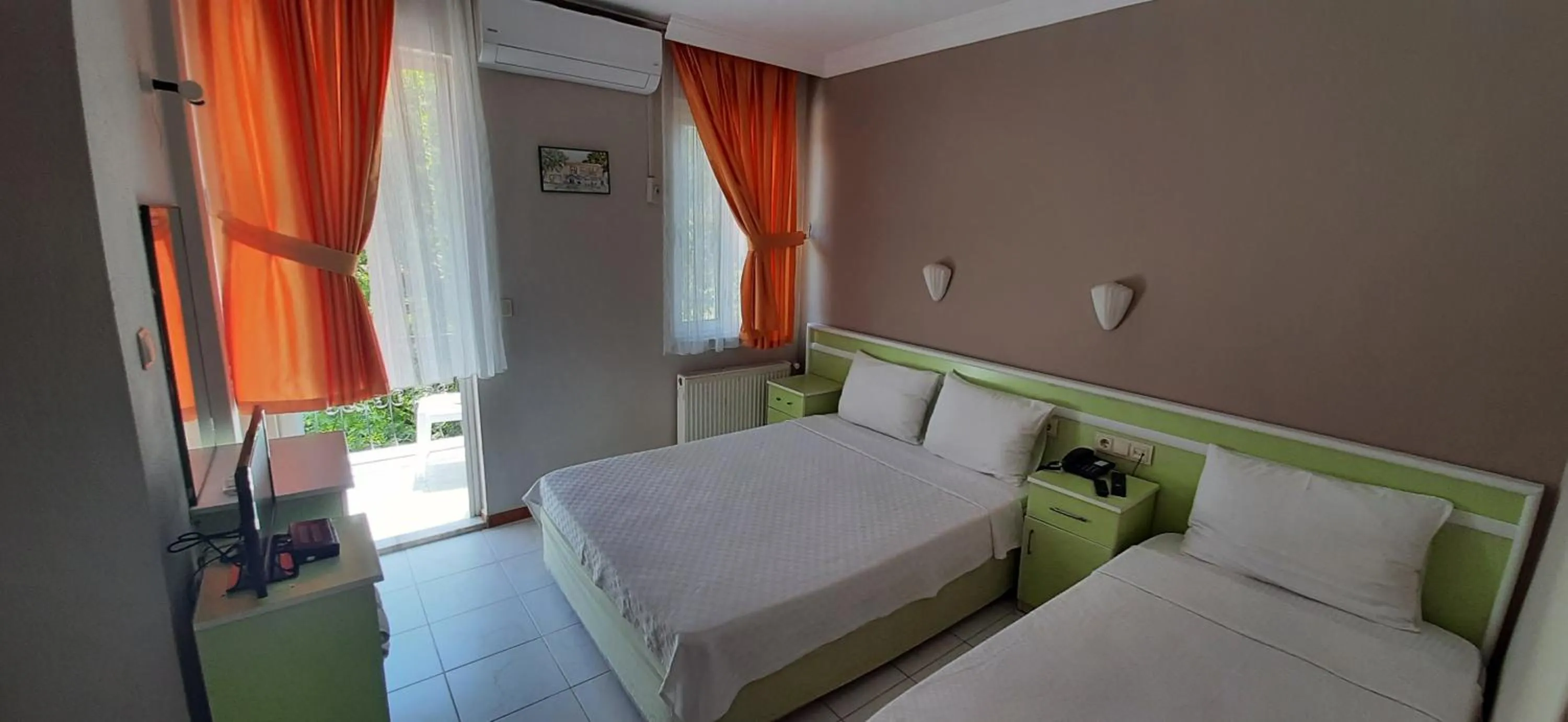 Bed in Tango Pansiyon