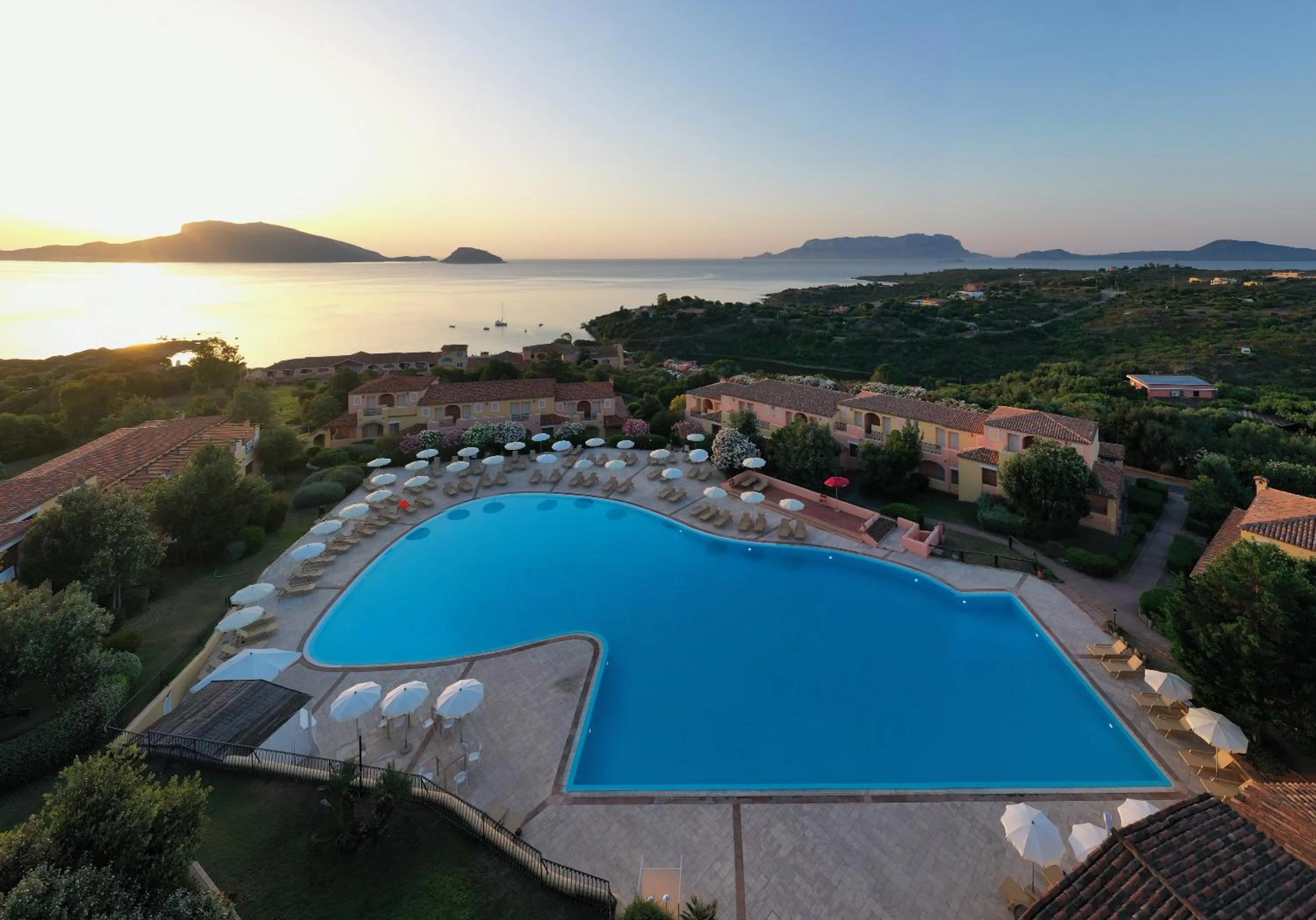 Swimming pool in VOI Colonna Village