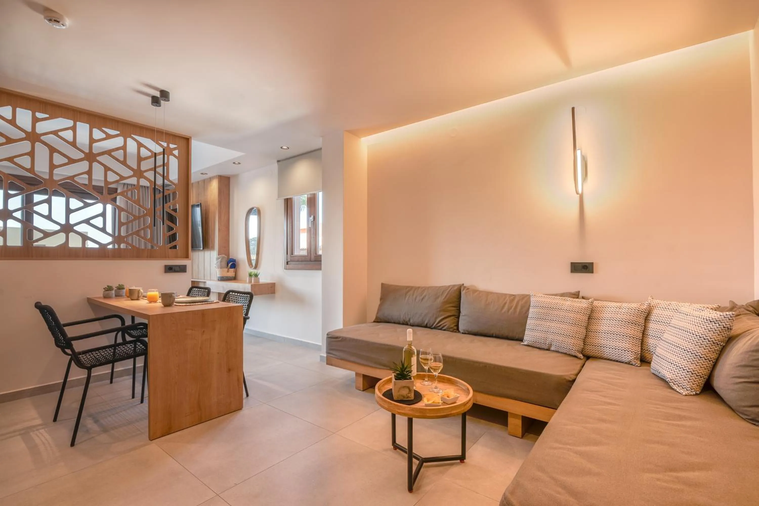 Kitchen or kitchenette in Omega Platanias