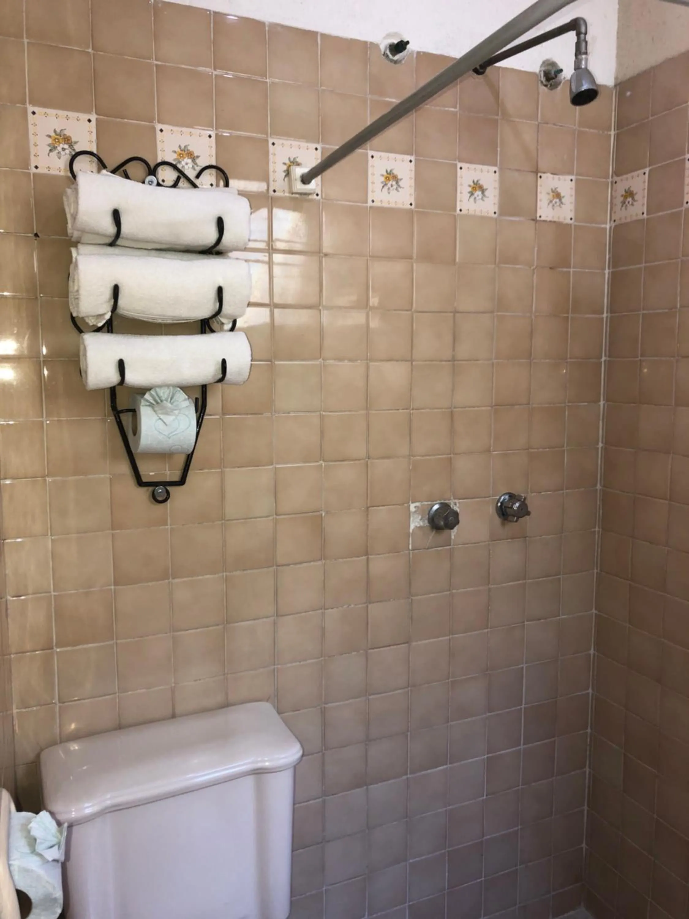 Bathroom in Hotel El Faro Malecon