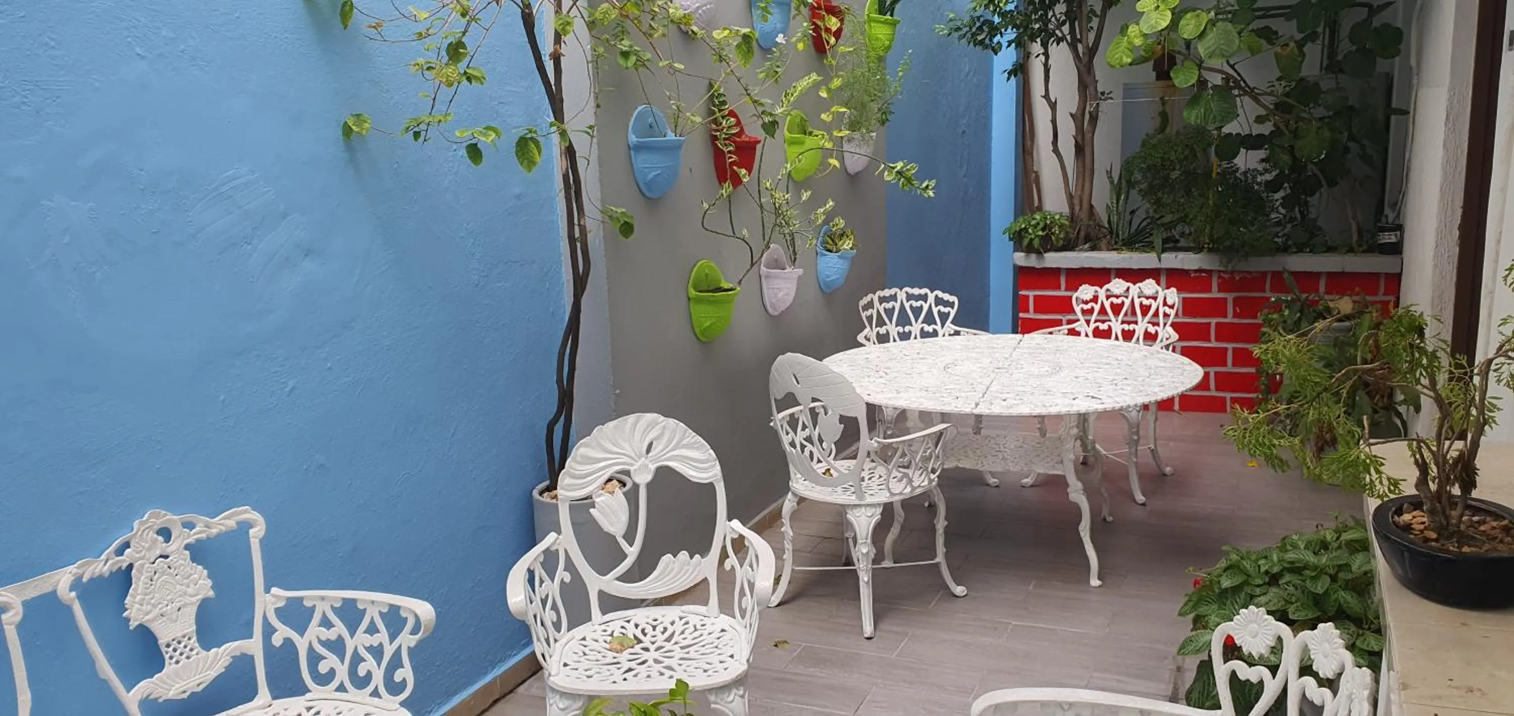 Patio in Hotel El Faro Malecon