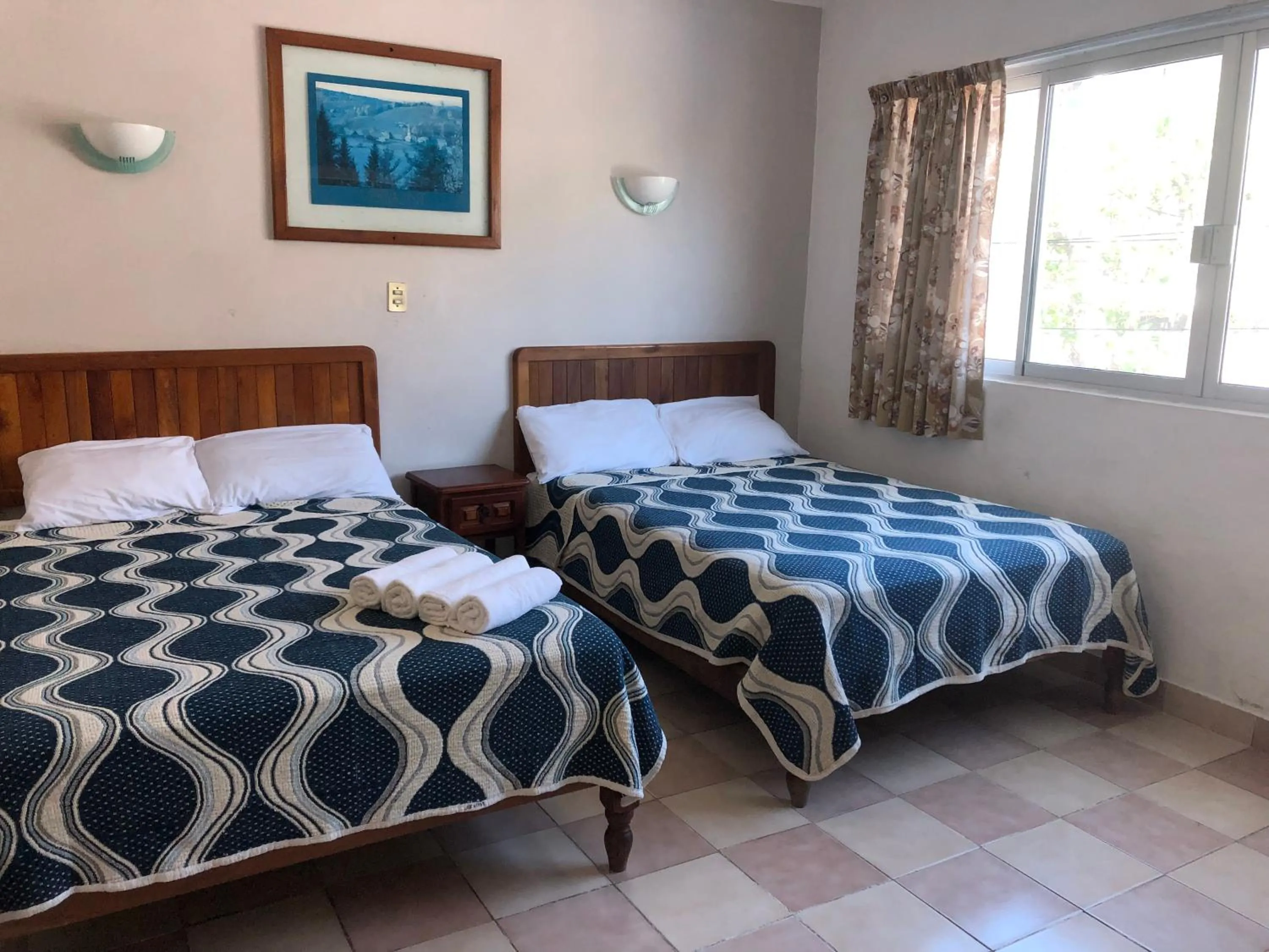 Bedroom, Bed in Hotel El Faro Malecon