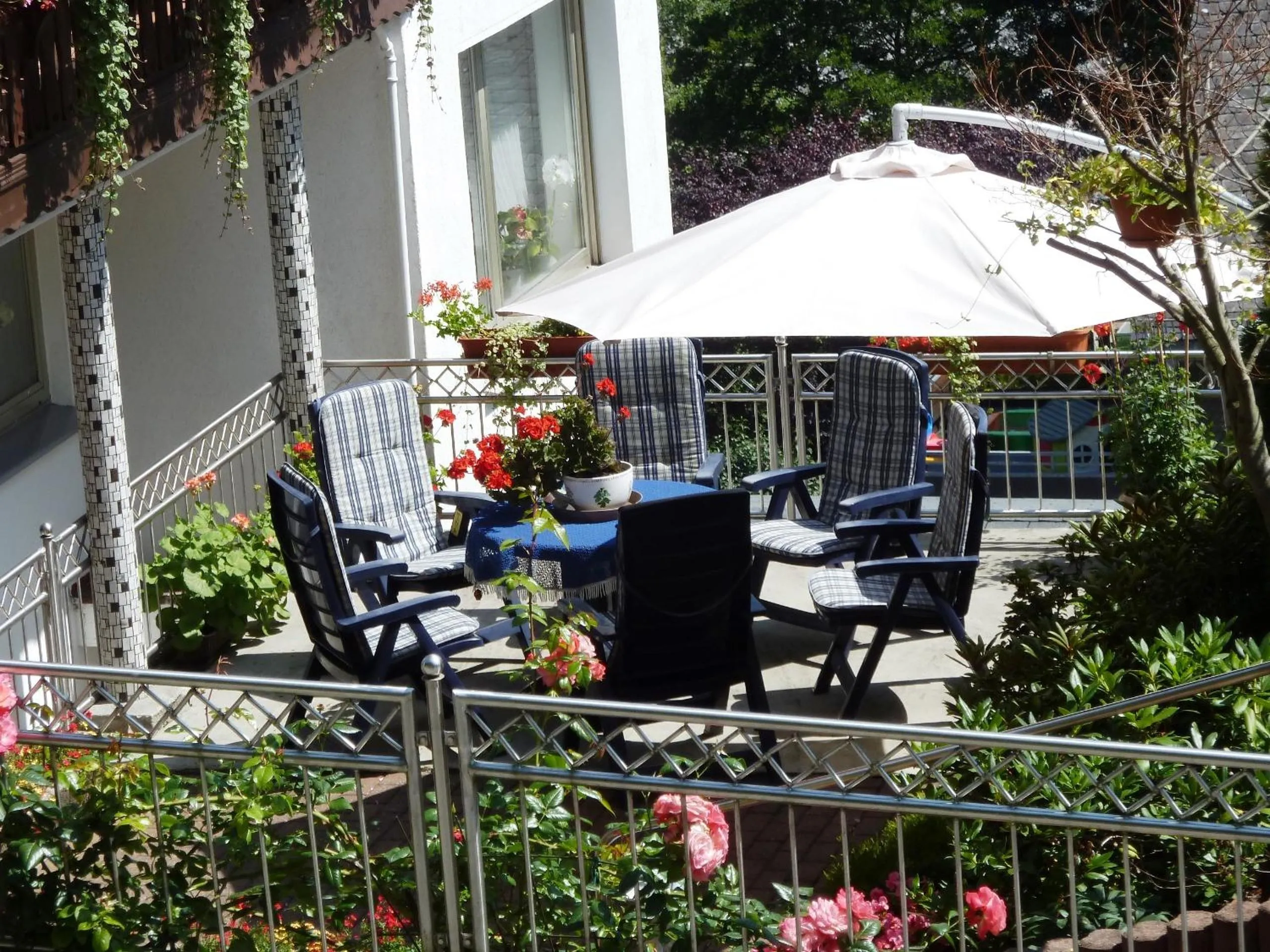 Balcony/Terrace in Pension Haus Waldfrieden, MeineCardPlus inklusive