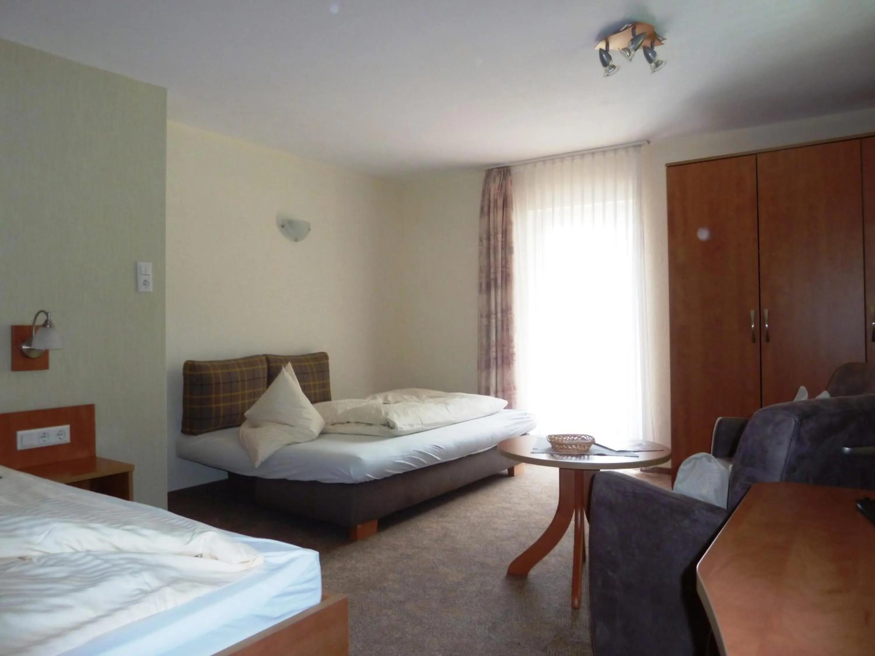 Photo of the whole room, Bed in Pension Haus Waldfrieden, MeineCardPlus inklusive