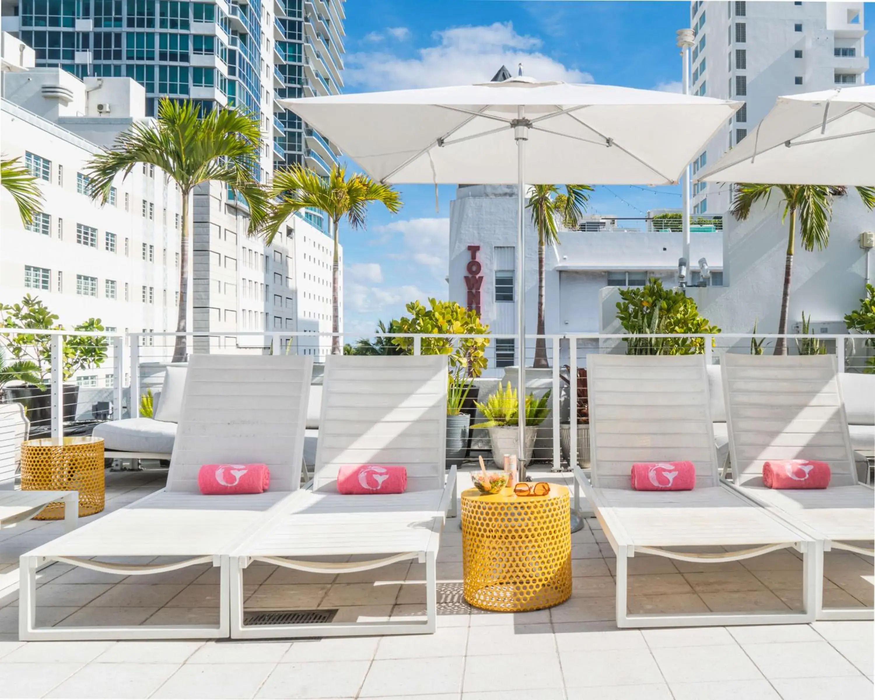 Swimming pool in Hotel Greystone - Adults Only Swimming pool in Hotel Greystone - Adults Only