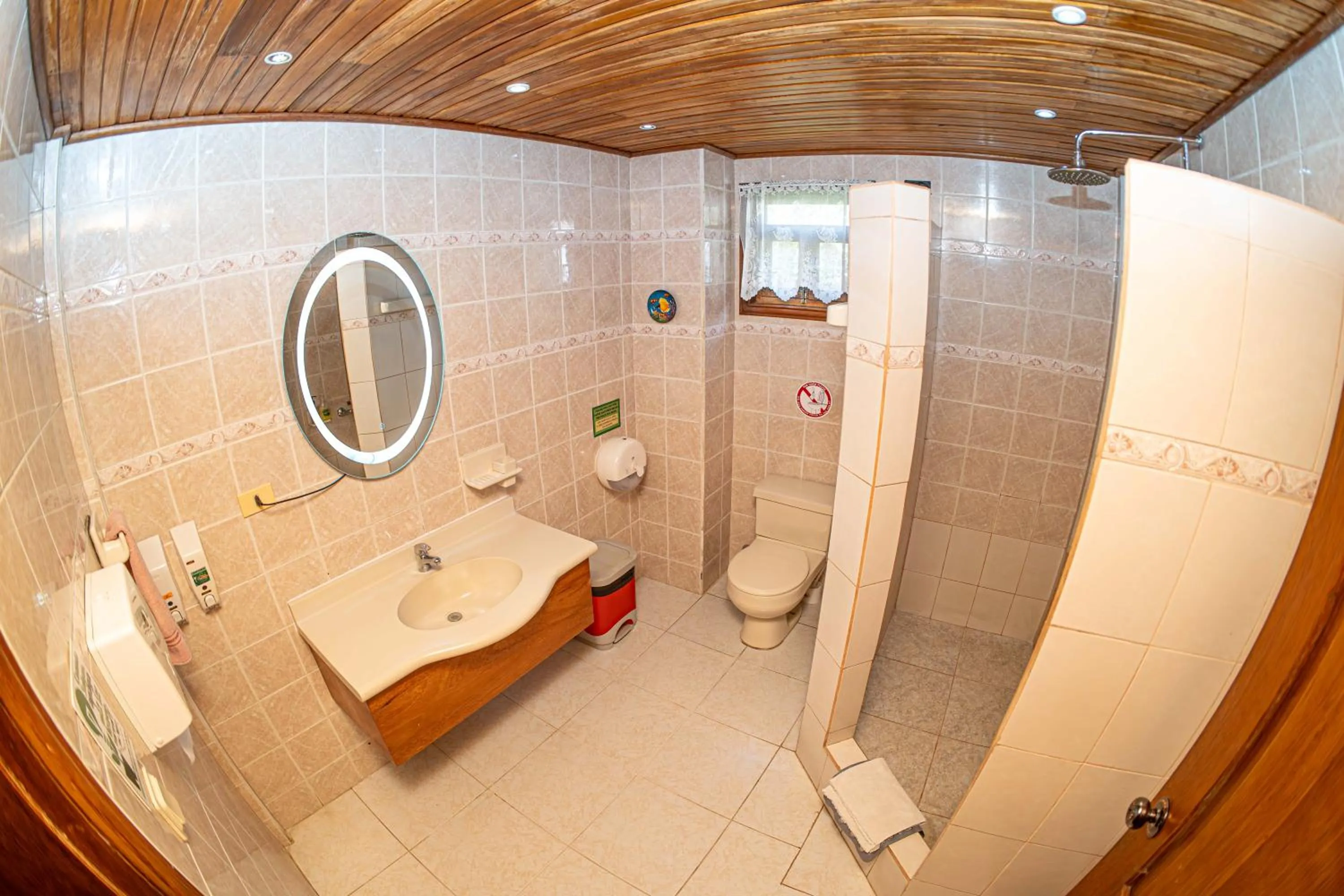 Bathroom in La Casa del Molino Blanco B&B