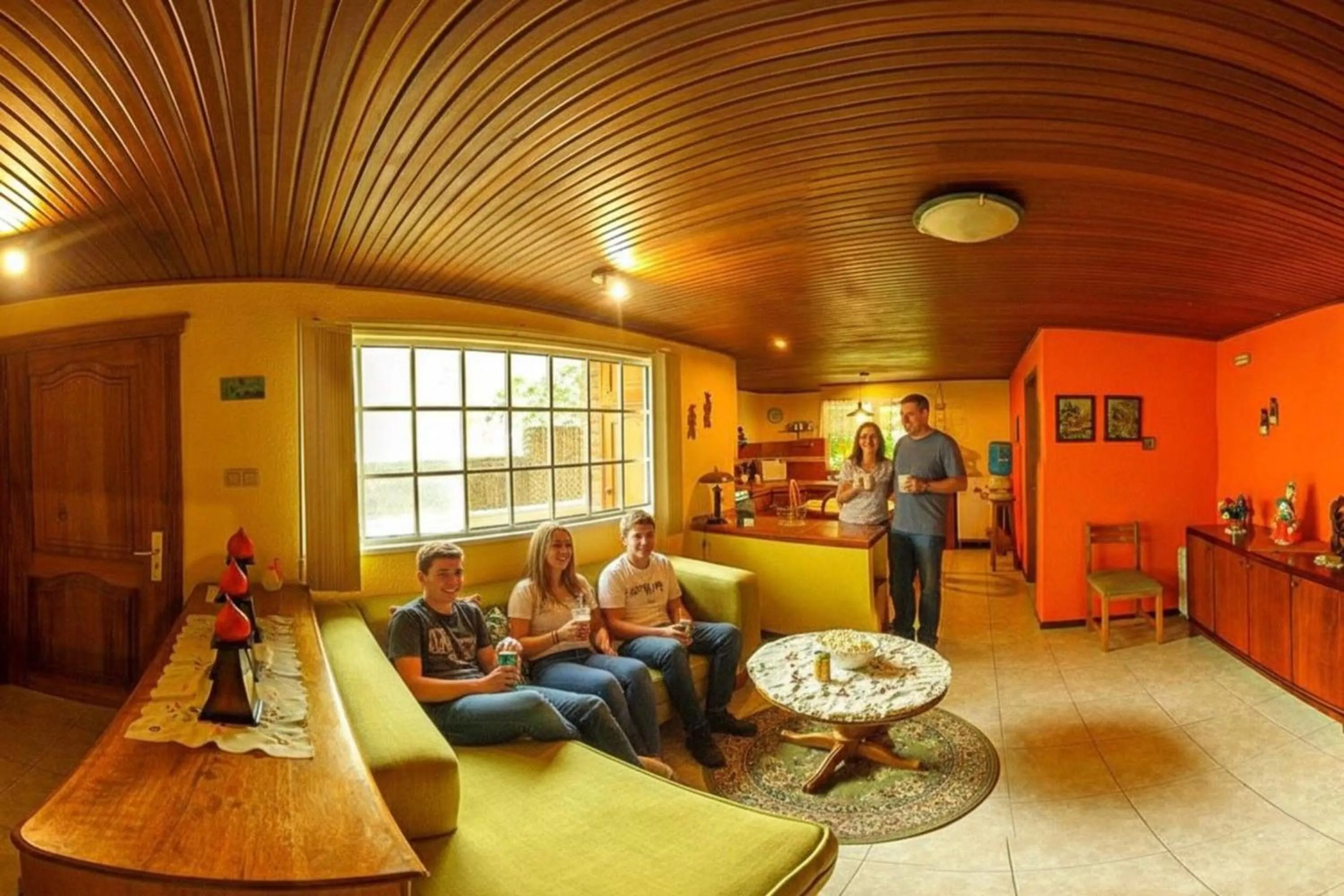 People in La Casa del Molino Blanco B&B