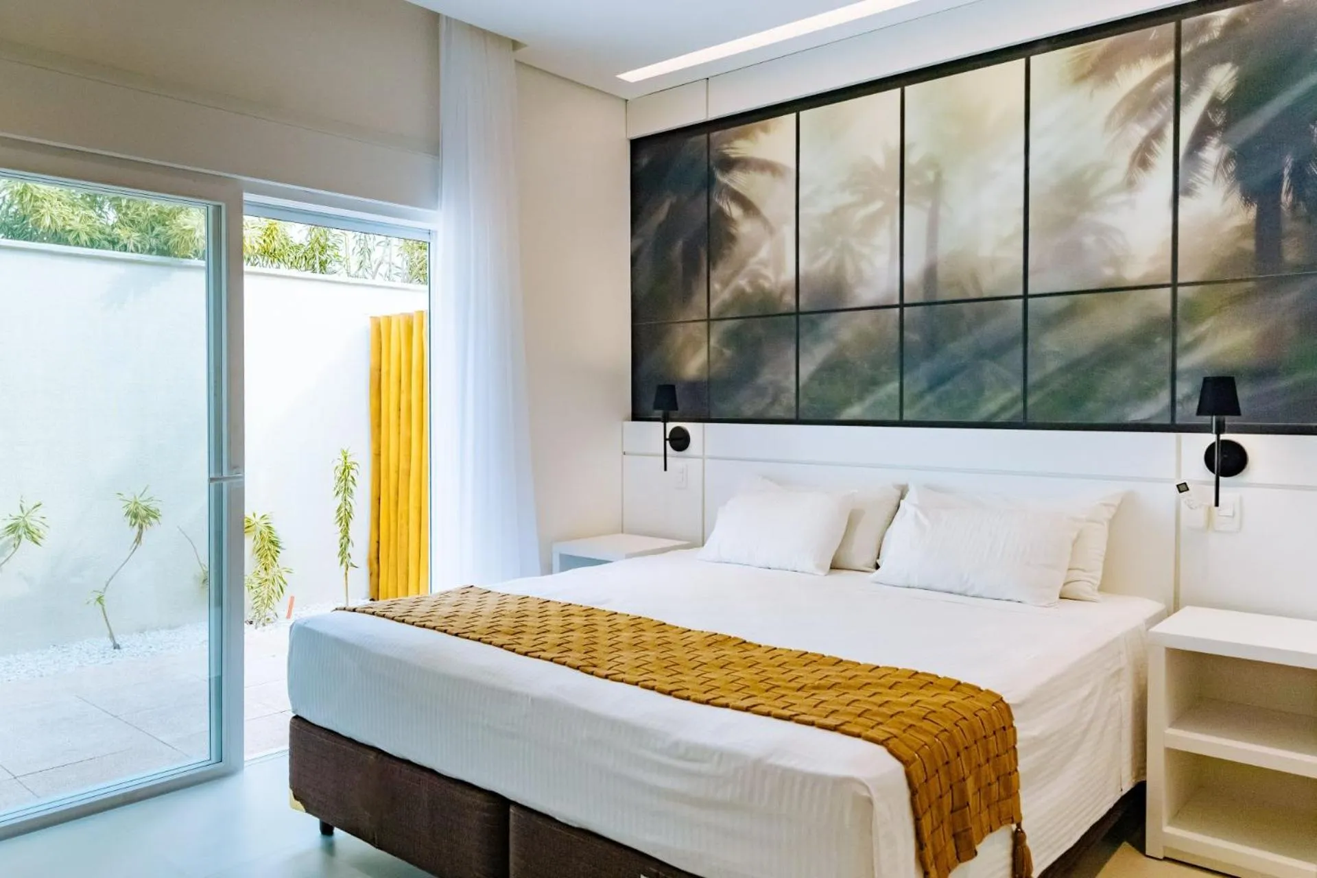 Bed in Vistabela Resort & Spa